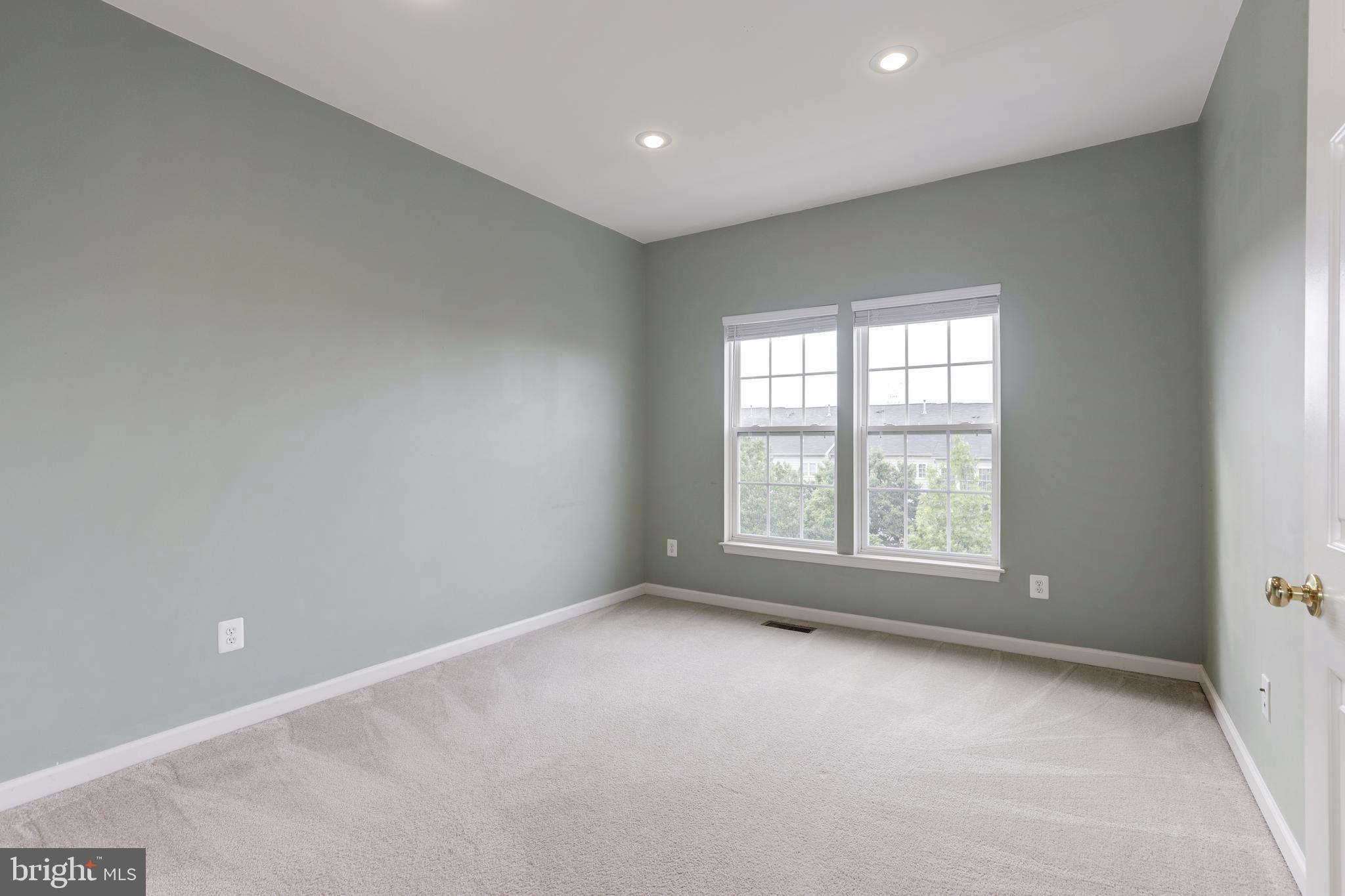 CONDOMINIUMS AT KIRKPATR - Residential Lease