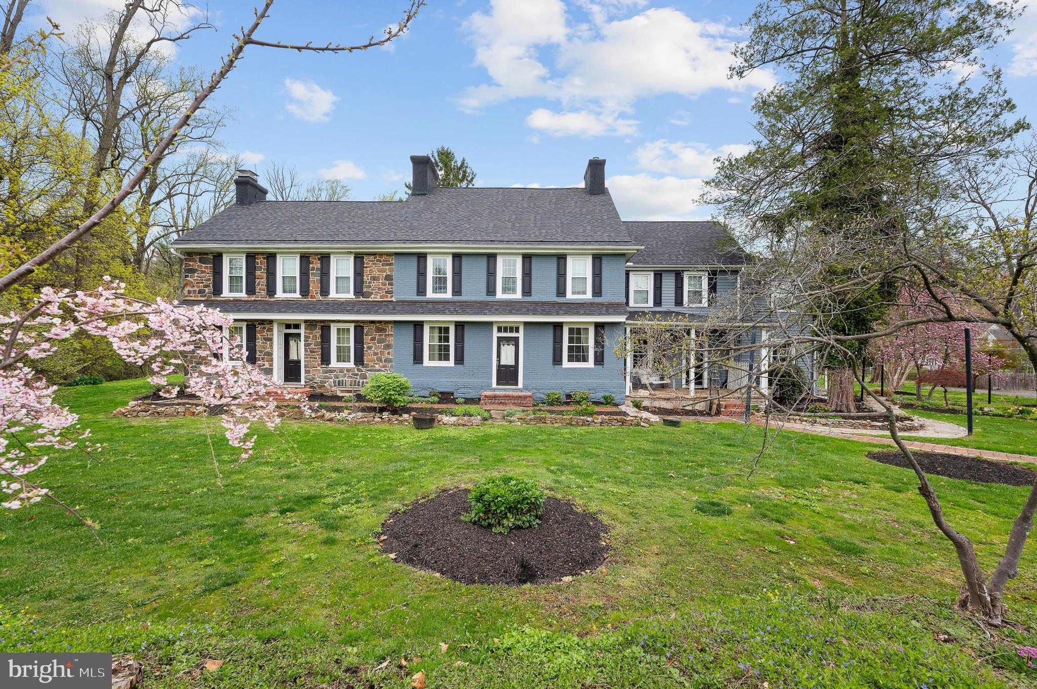 883 BALTIMORE PIKE