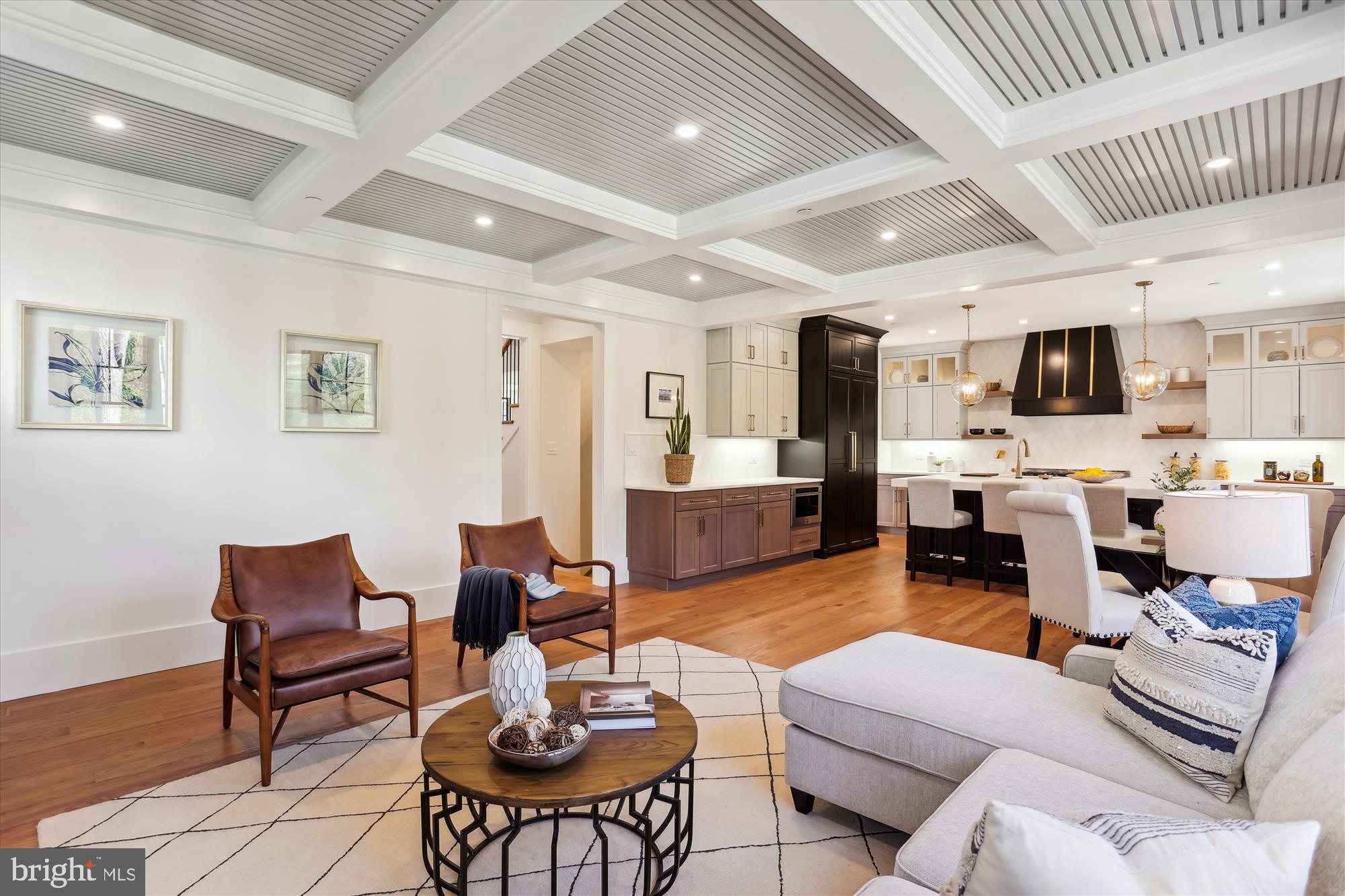 KENSINGTON ESTATES - Residential