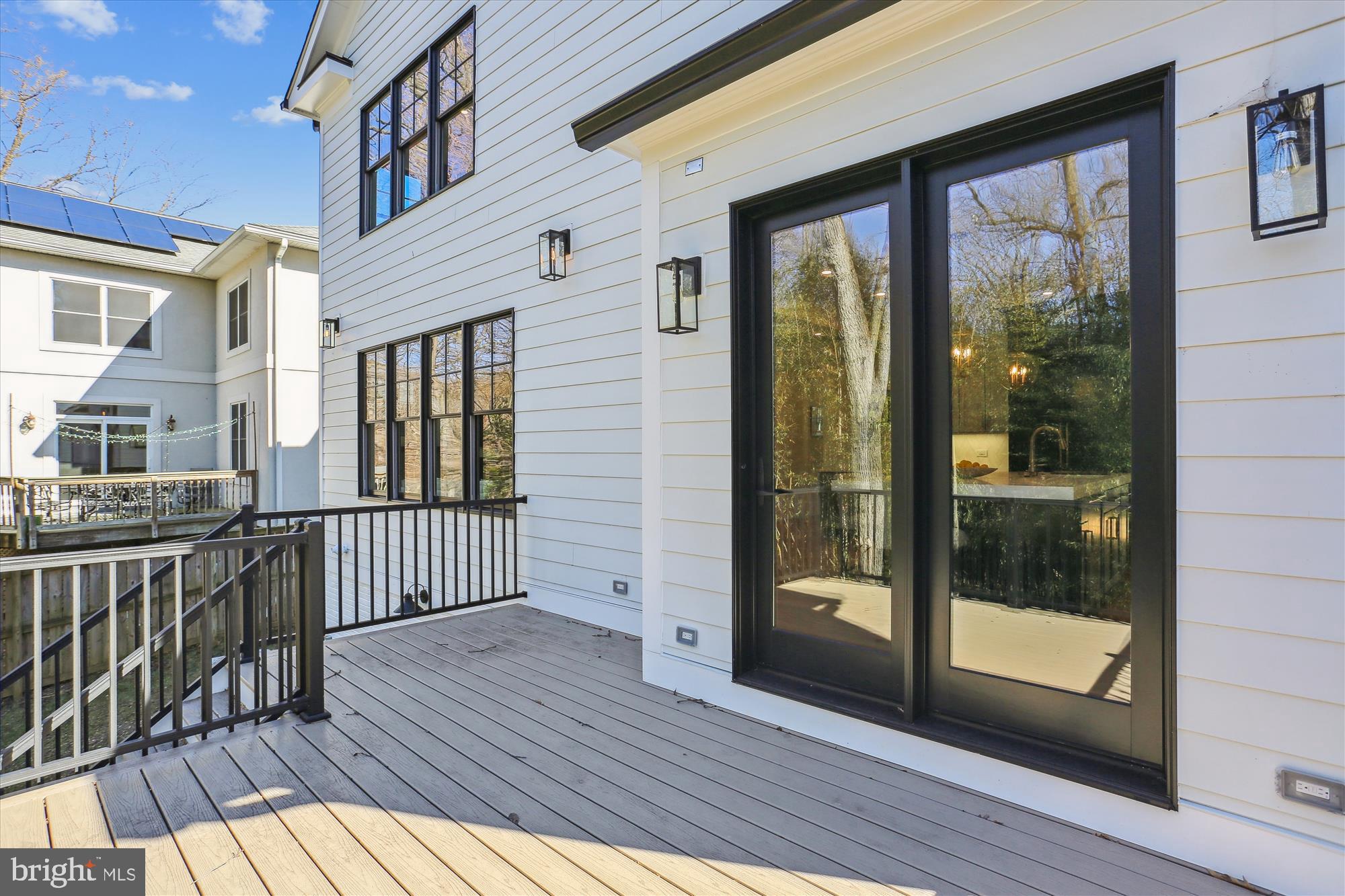 KENSINGTON ESTATES - Residential