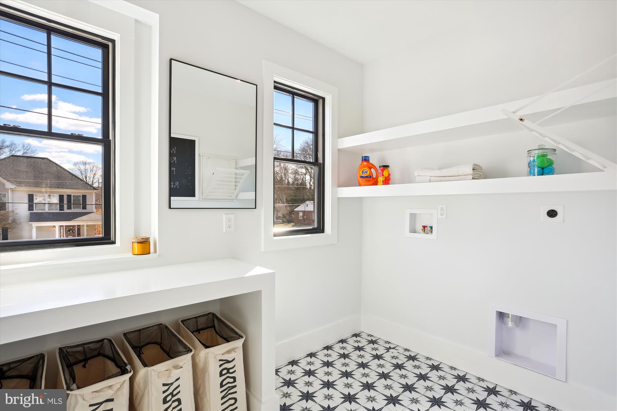 KENSINGTON ESTATES - Residential