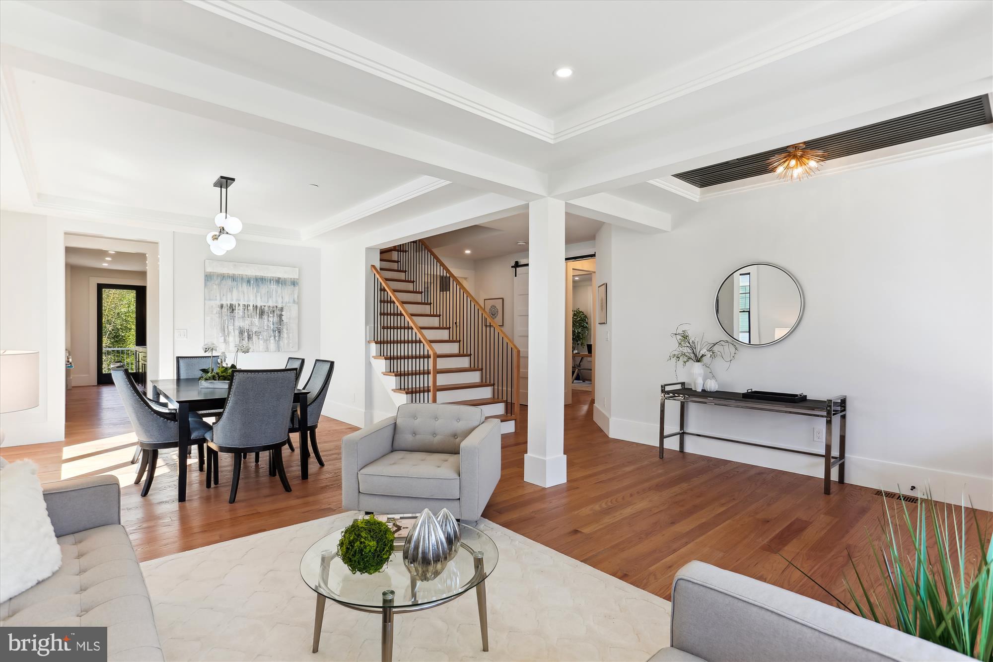 KENSINGTON ESTATES - Residential