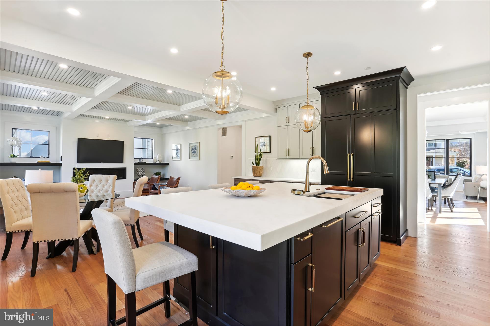 KENSINGTON ESTATES - Residential