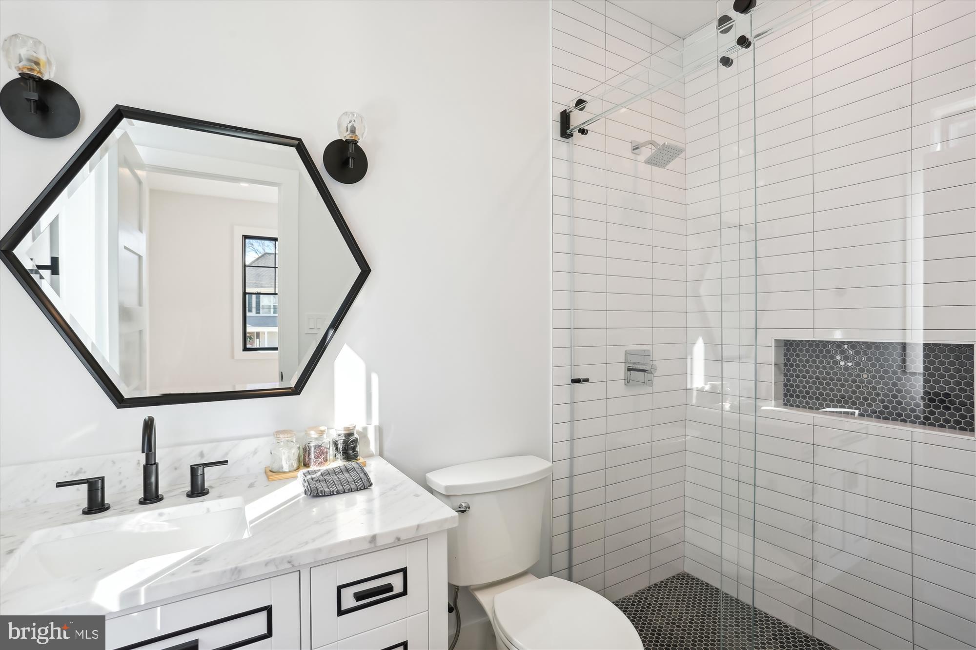 KENSINGTON ESTATES - Residential