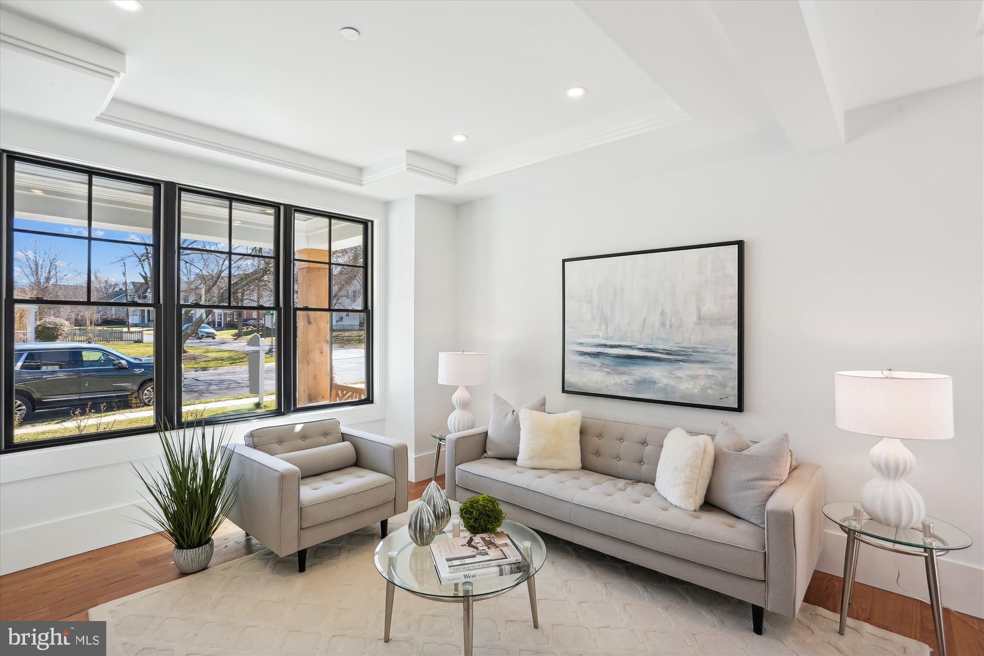 KENSINGTON ESTATES - Residential