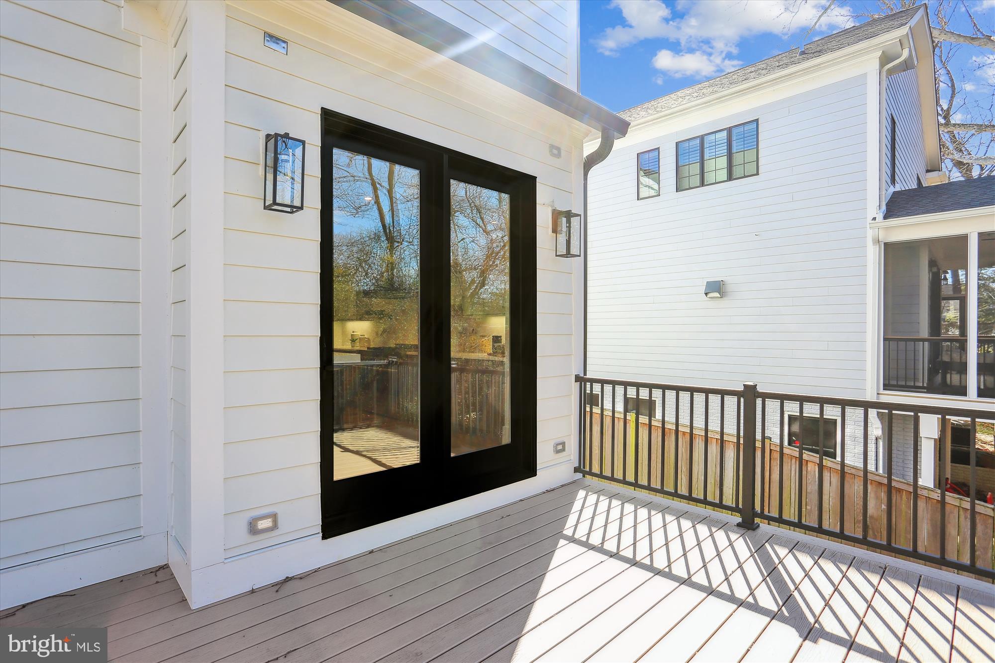 KENSINGTON ESTATES - Residential