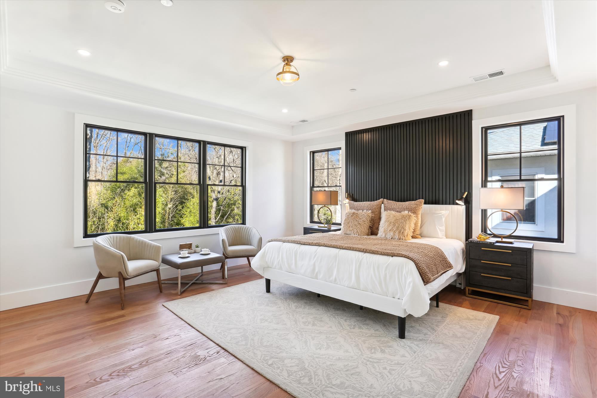 KENSINGTON ESTATES - Residential