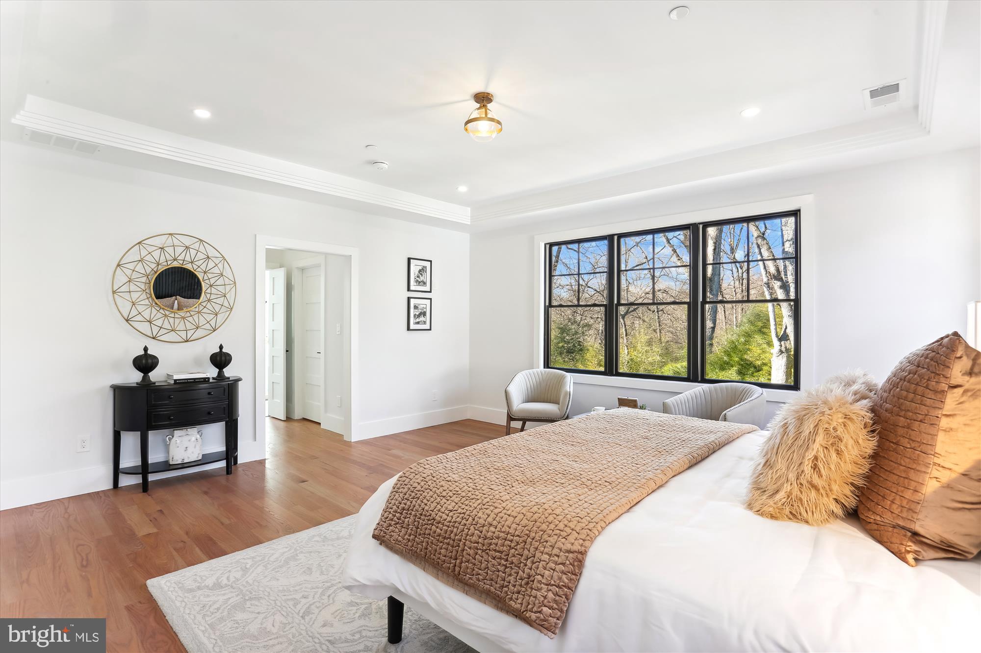 KENSINGTON ESTATES - Residential