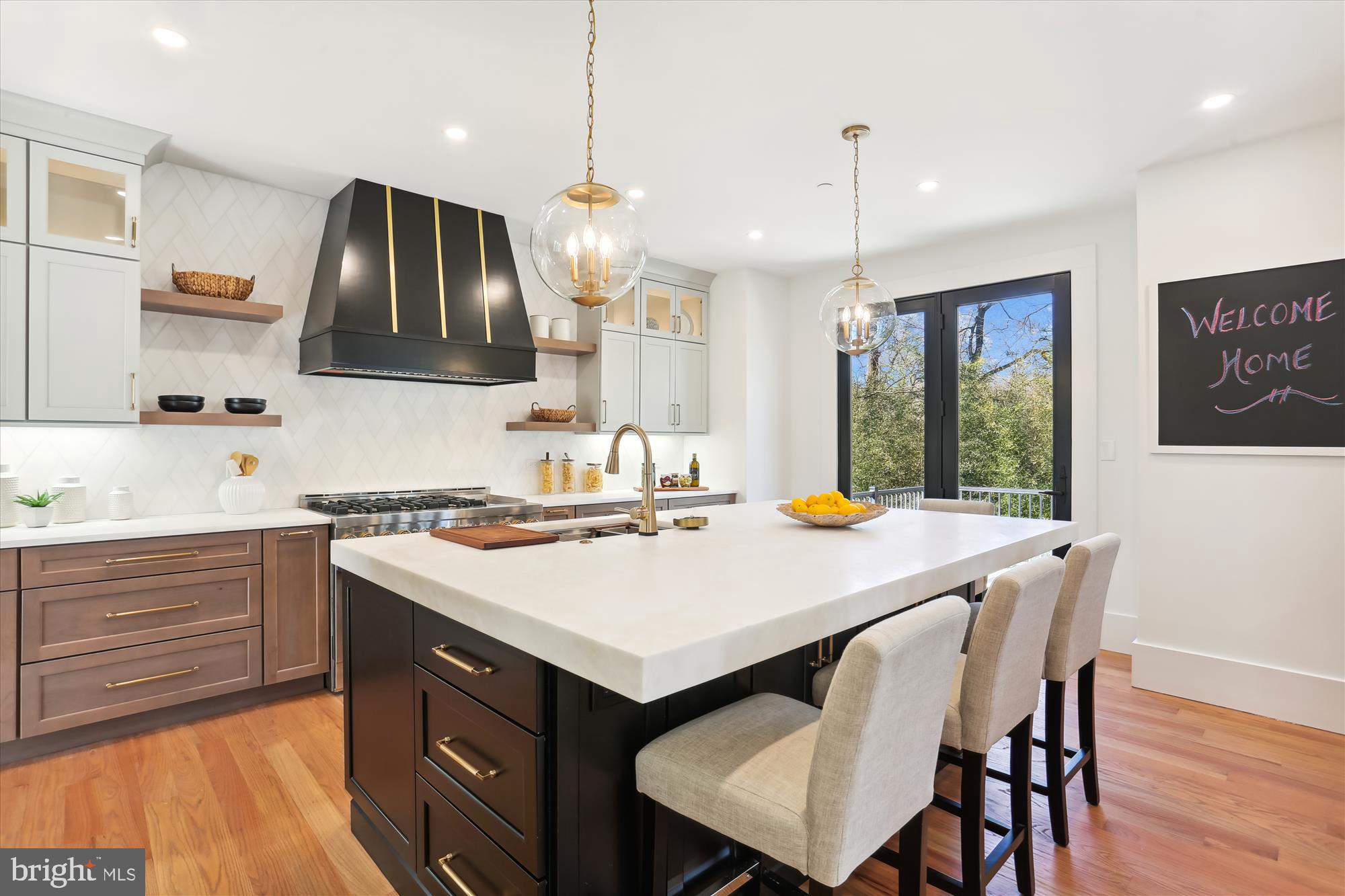 KENSINGTON ESTATES - Residential