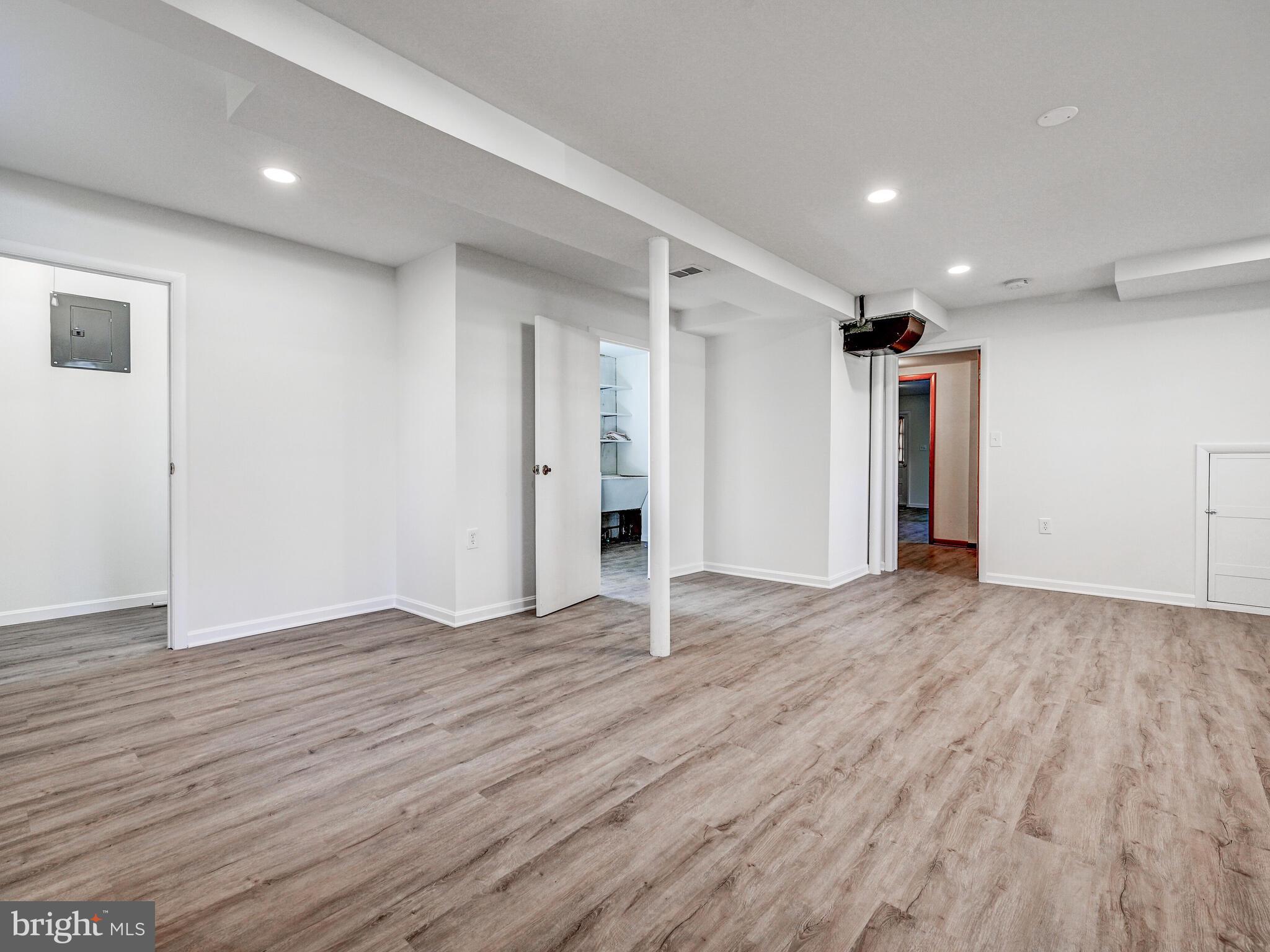 STONEYBROOK - Residential