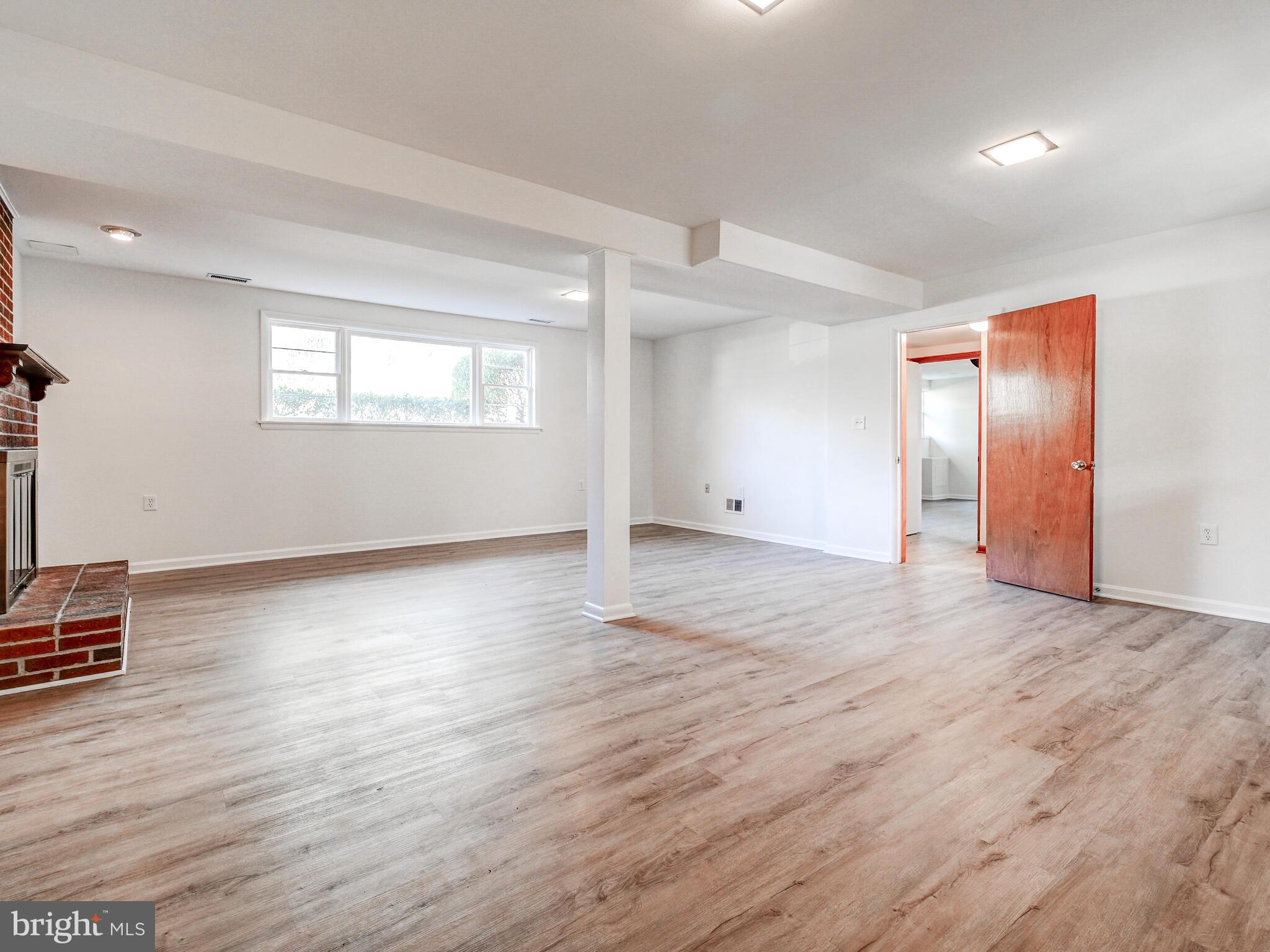 STONEYBROOK - Residential