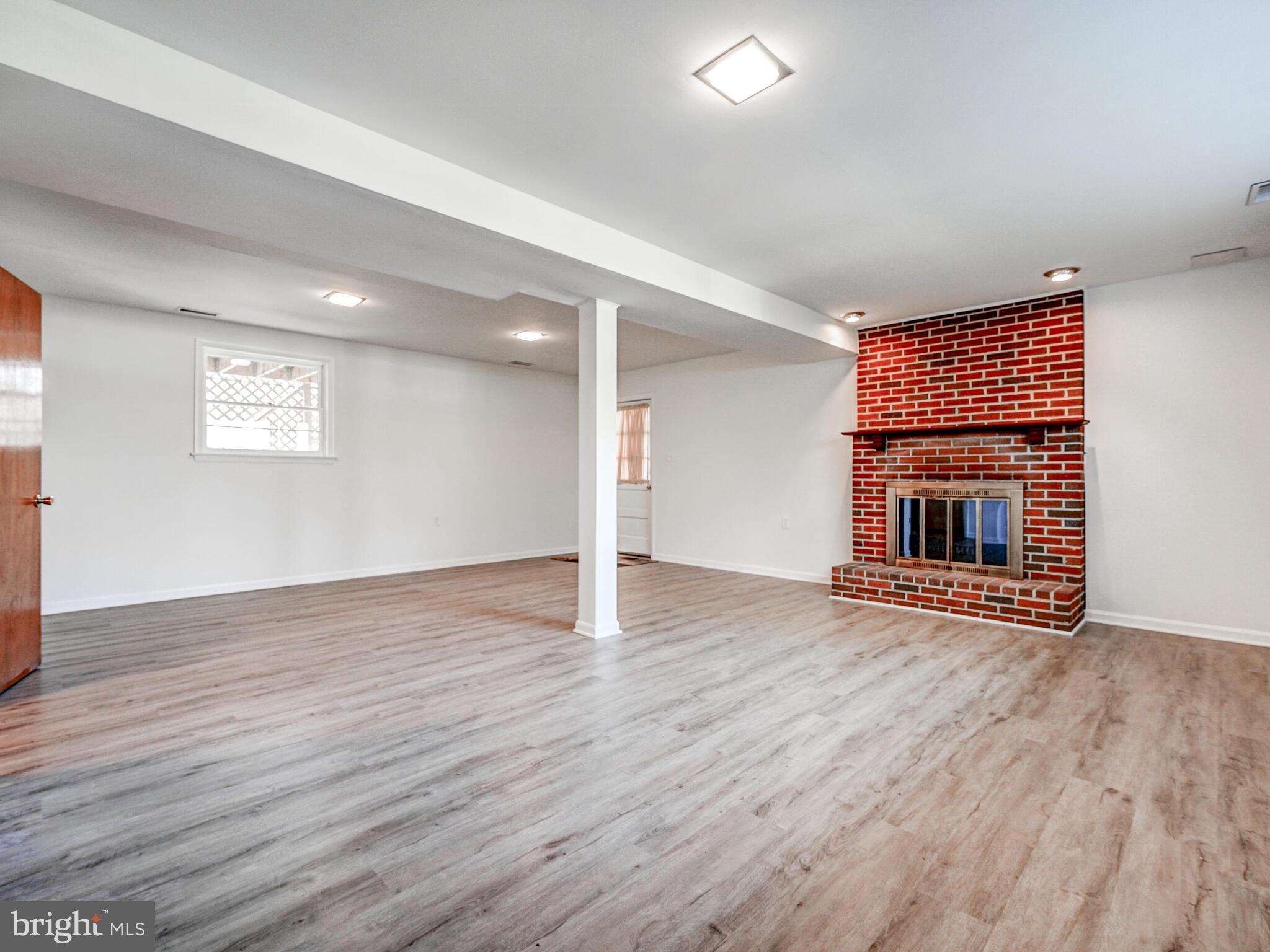 STONEYBROOK - Residential