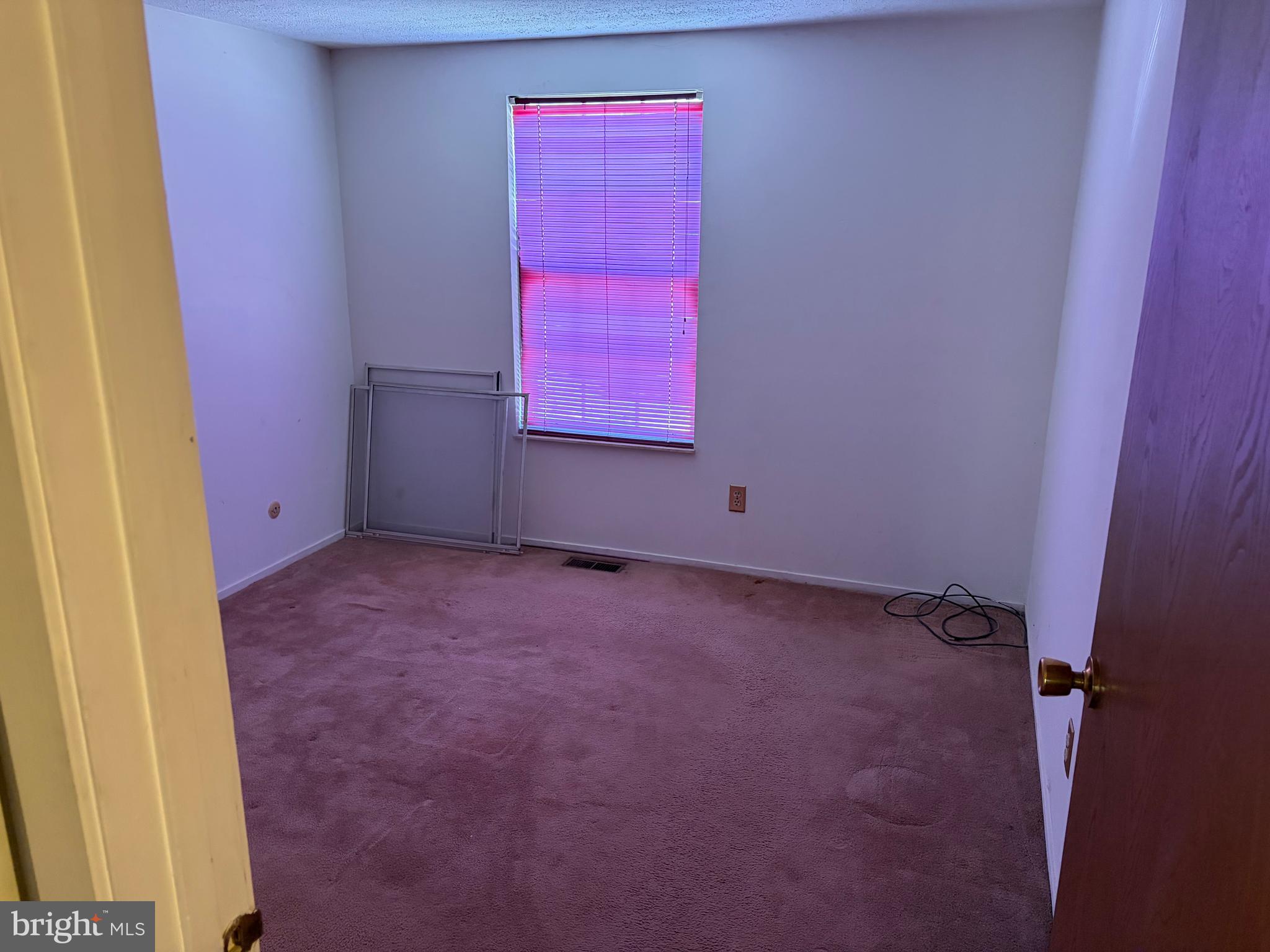 SALEM POINT - Residential