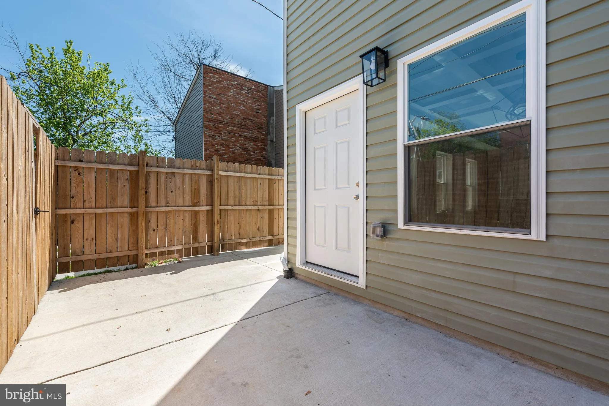 Baltimore, Maryland 21223, United States, 4 Bedrooms Bedrooms, ,3 BathroomsBathrooms,Residential,Active,90716
