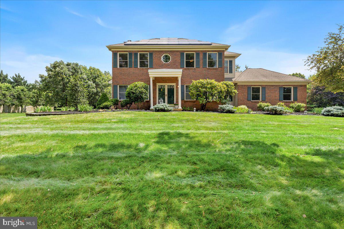 32 W KINCAID DRIVE