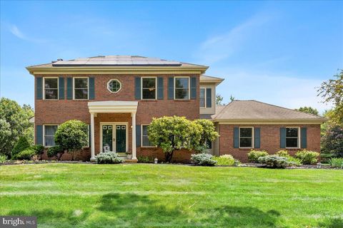 32 W KINCAID DRIVE WEST WINDSOR NJ 08550