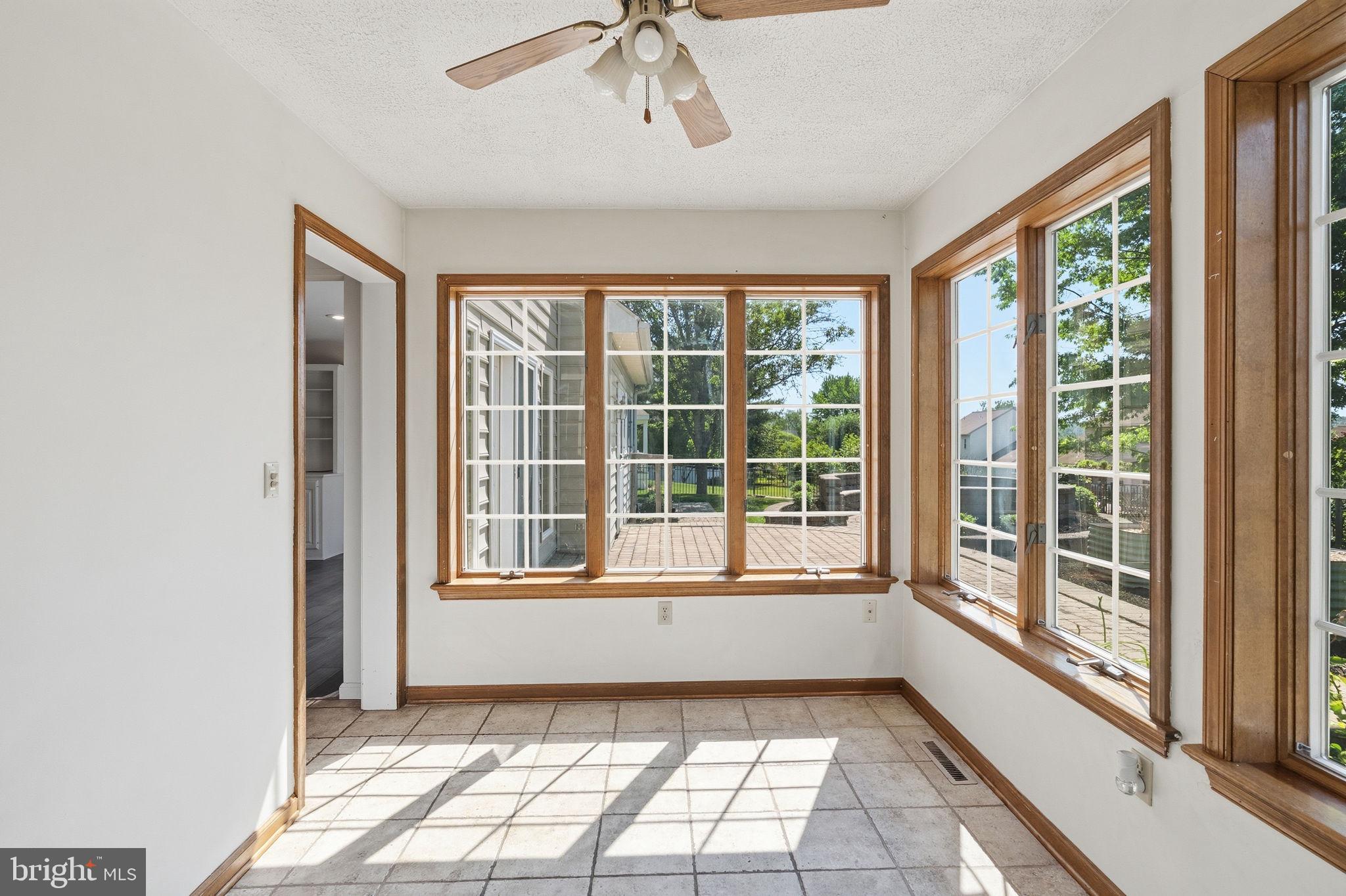 QUAIL HOLLOW - Residential
