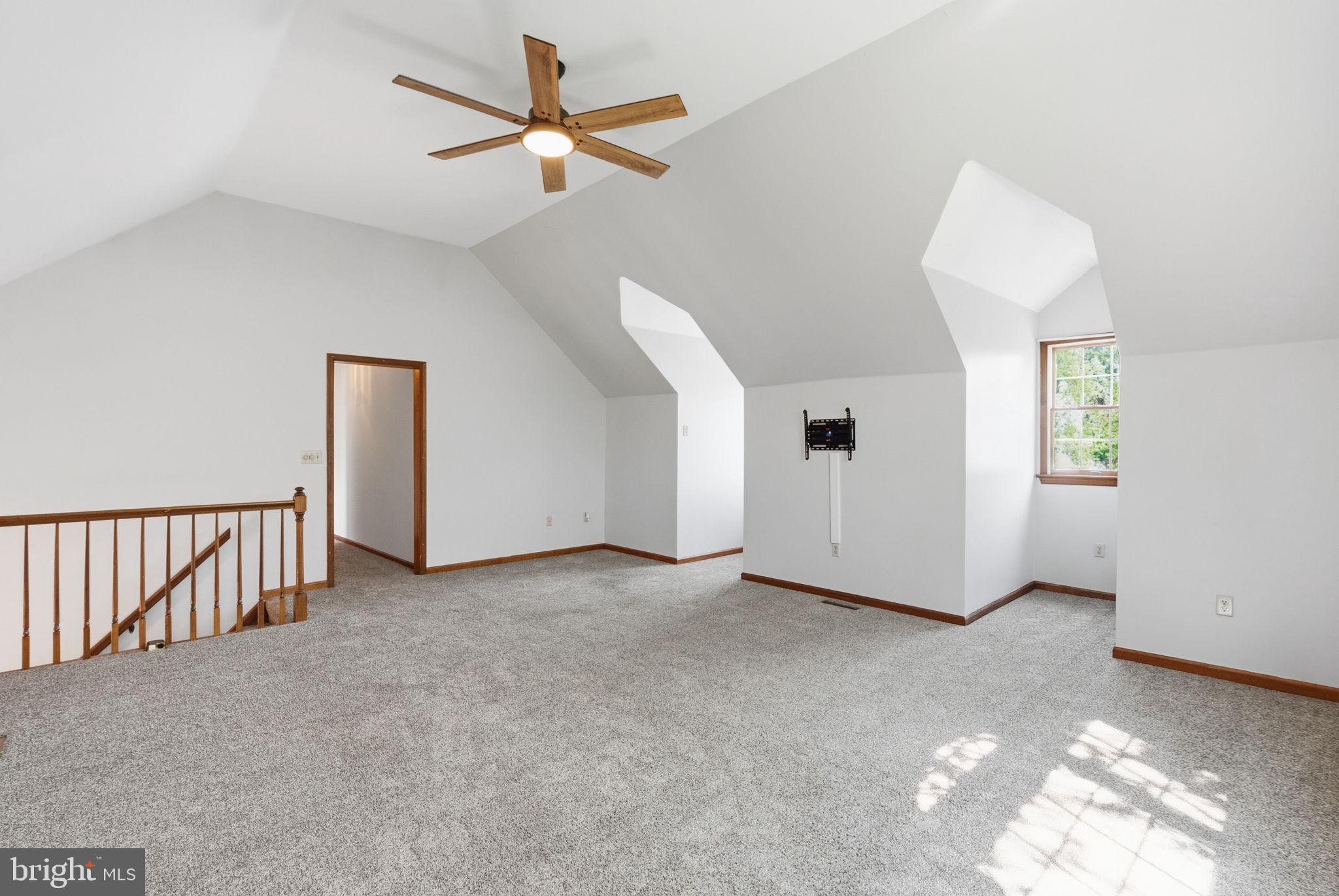 QUAIL HOLLOW - Residential