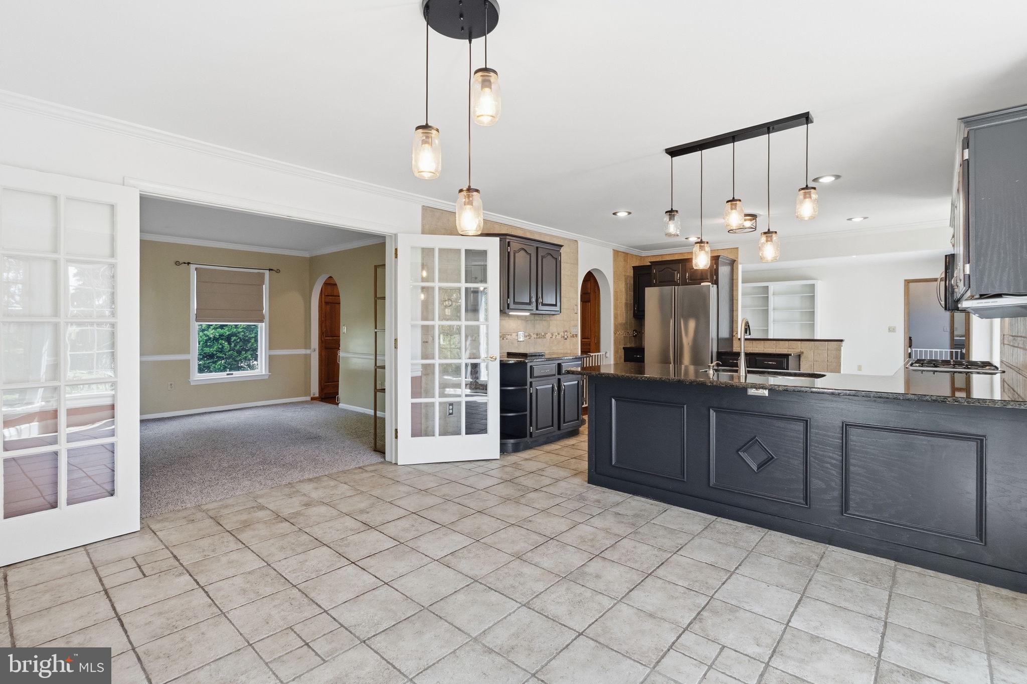 QUAIL HOLLOW - Residential