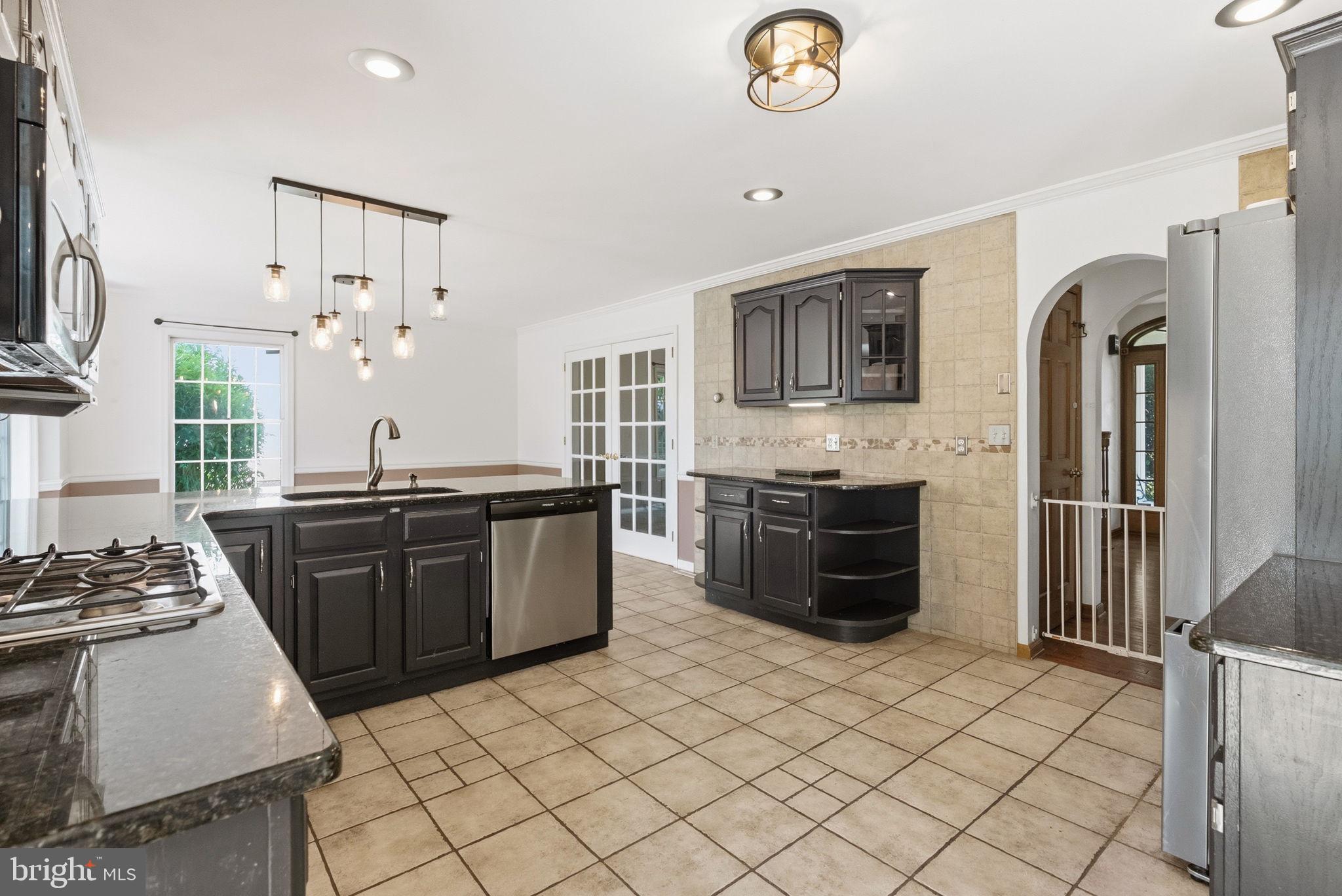 QUAIL HOLLOW - Residential