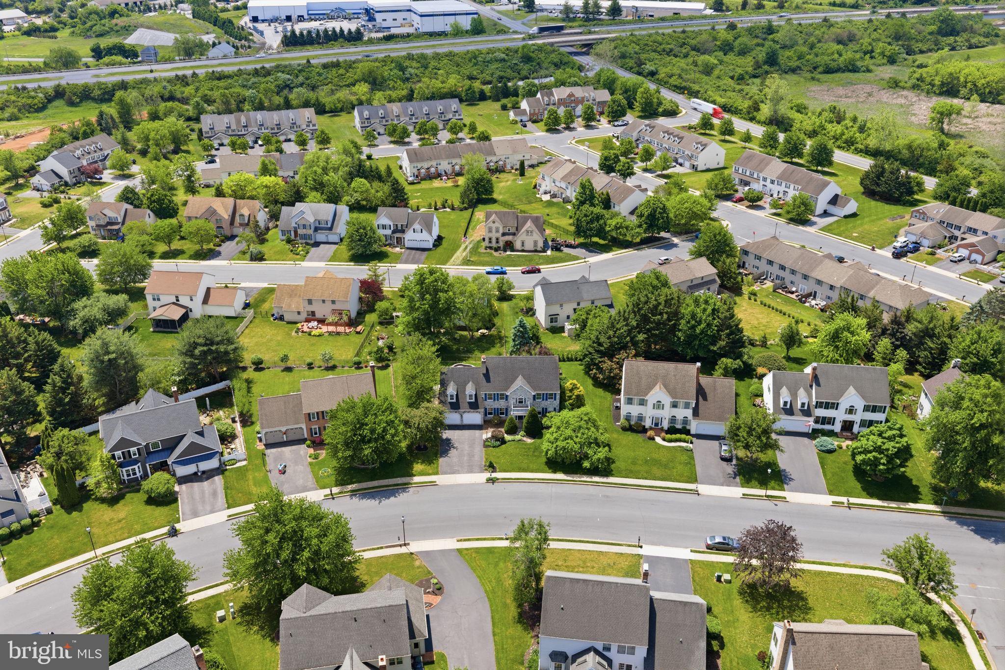 QUAIL HOLLOW - Residential