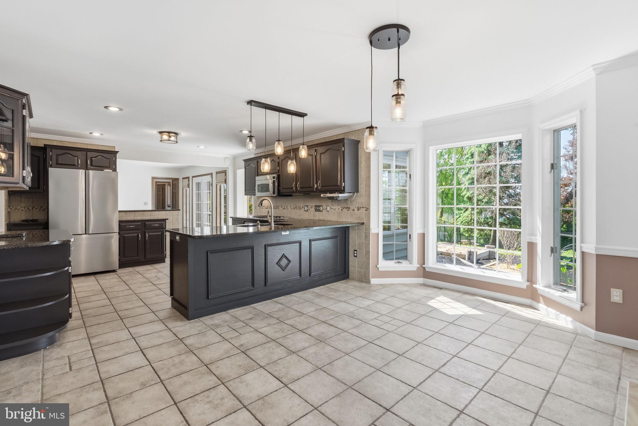 QUAIL HOLLOW - Residential