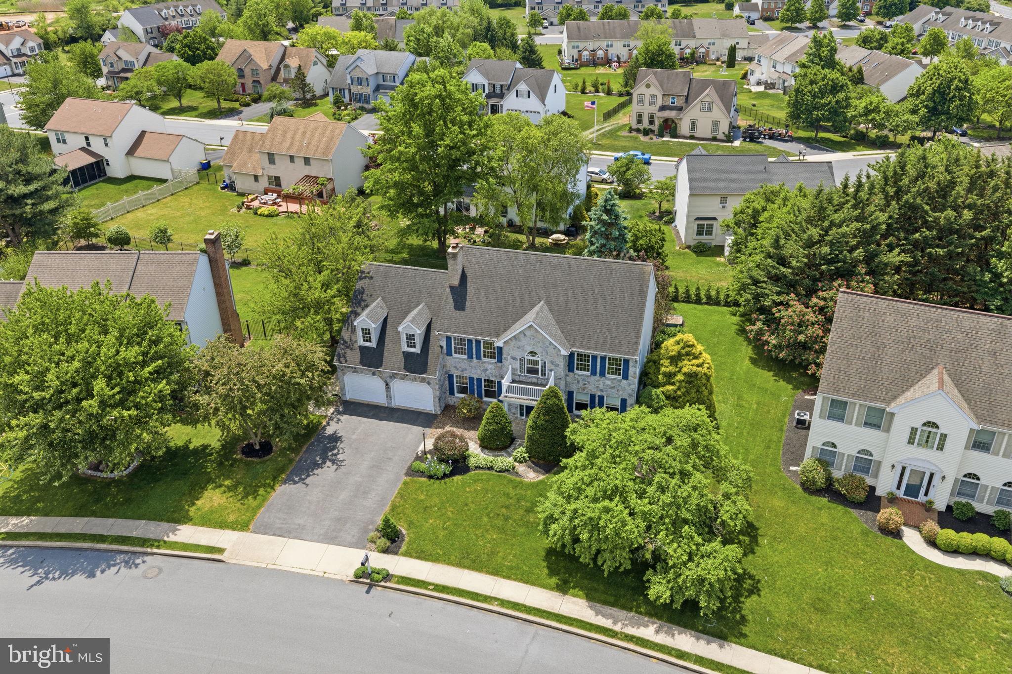 QUAIL HOLLOW - Residential