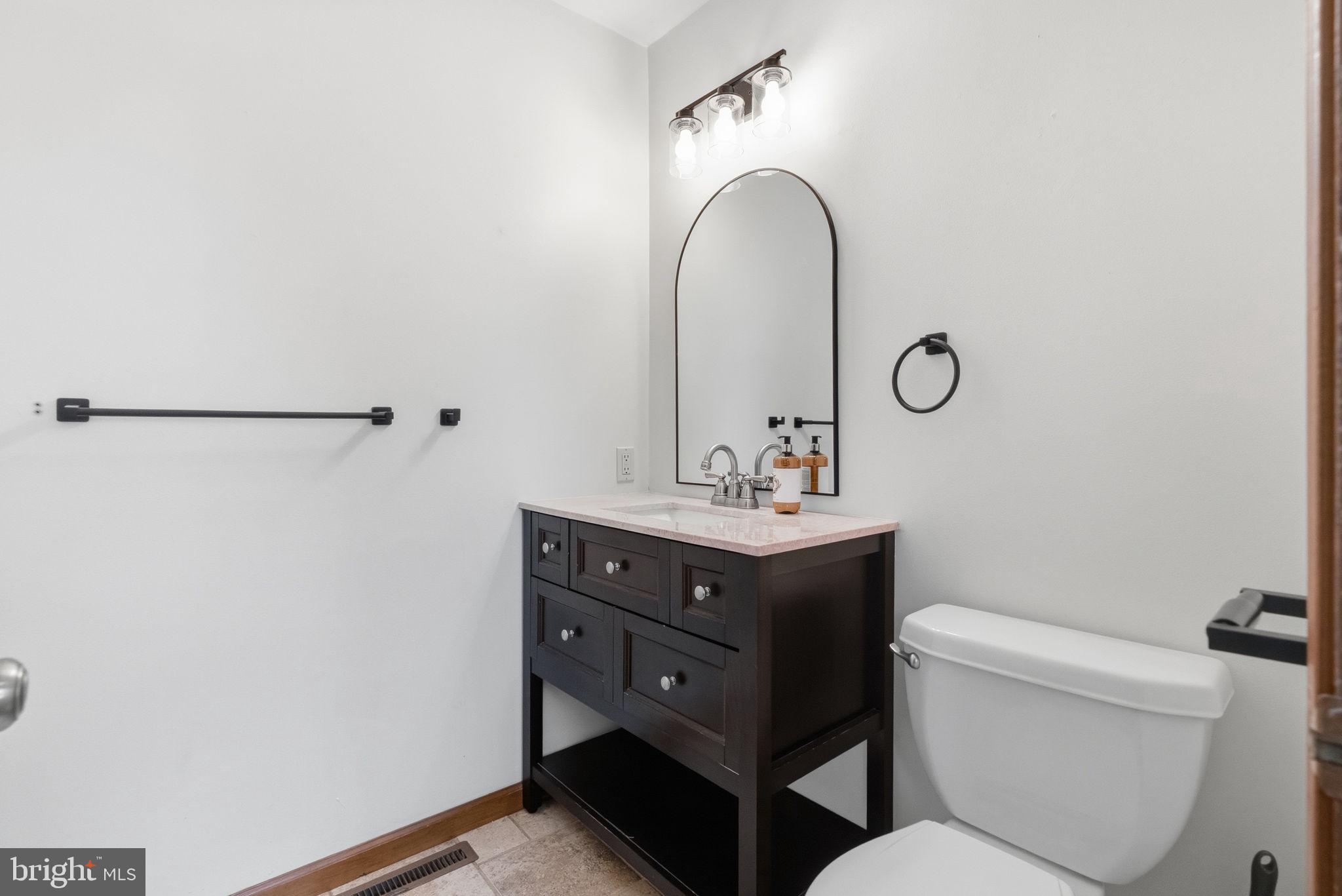 QUAIL HOLLOW - Residential