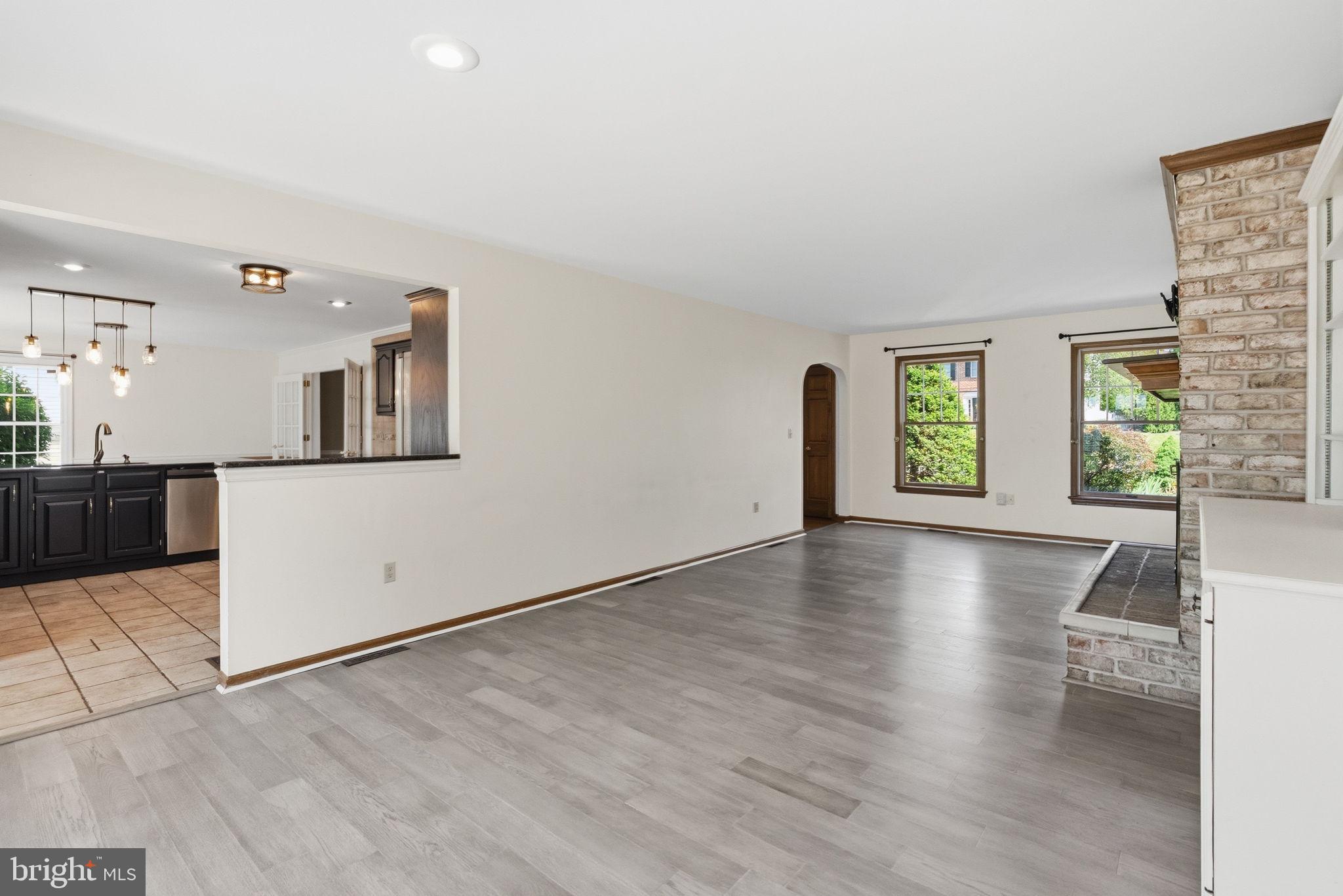 QUAIL HOLLOW - Residential