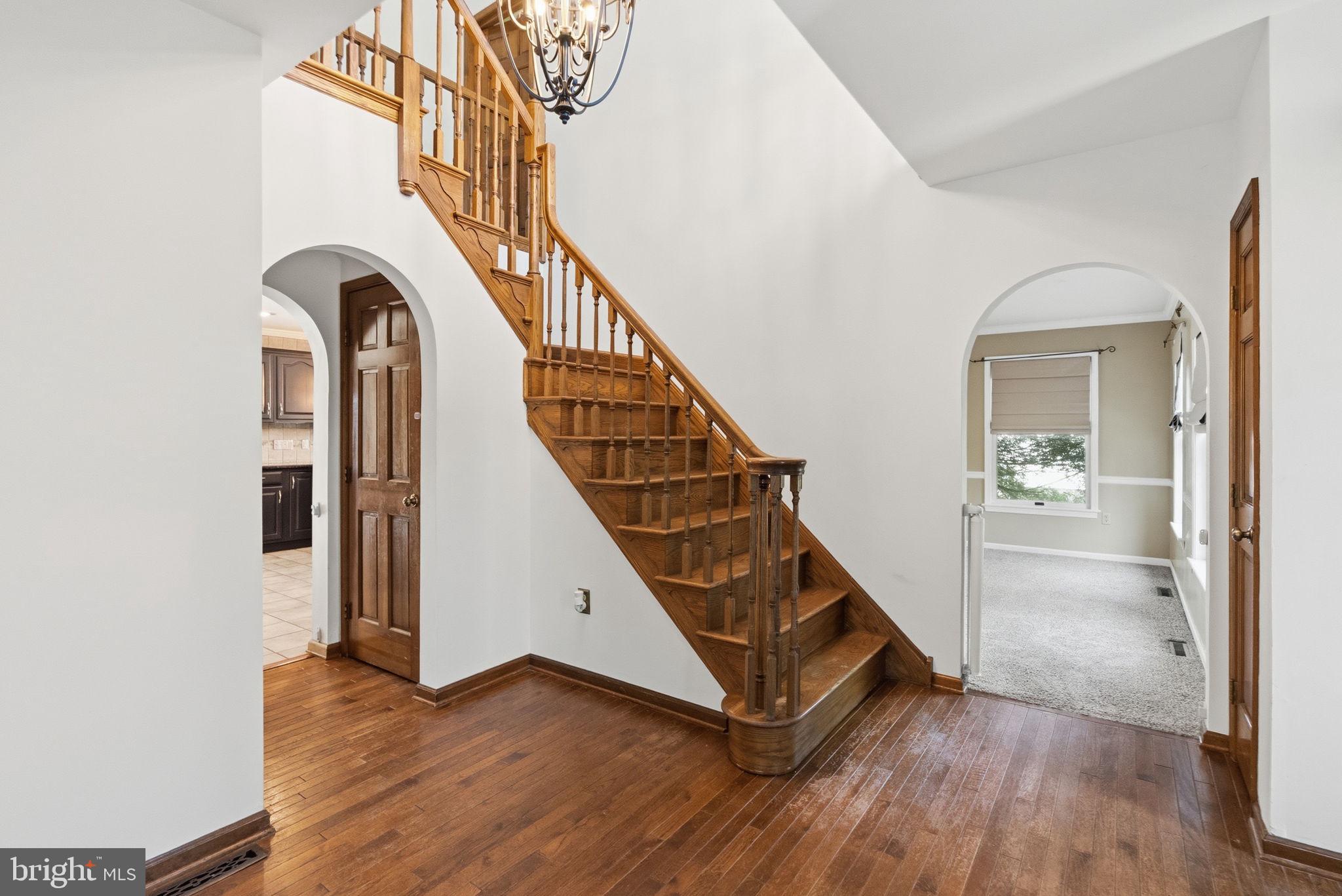 QUAIL HOLLOW - Residential