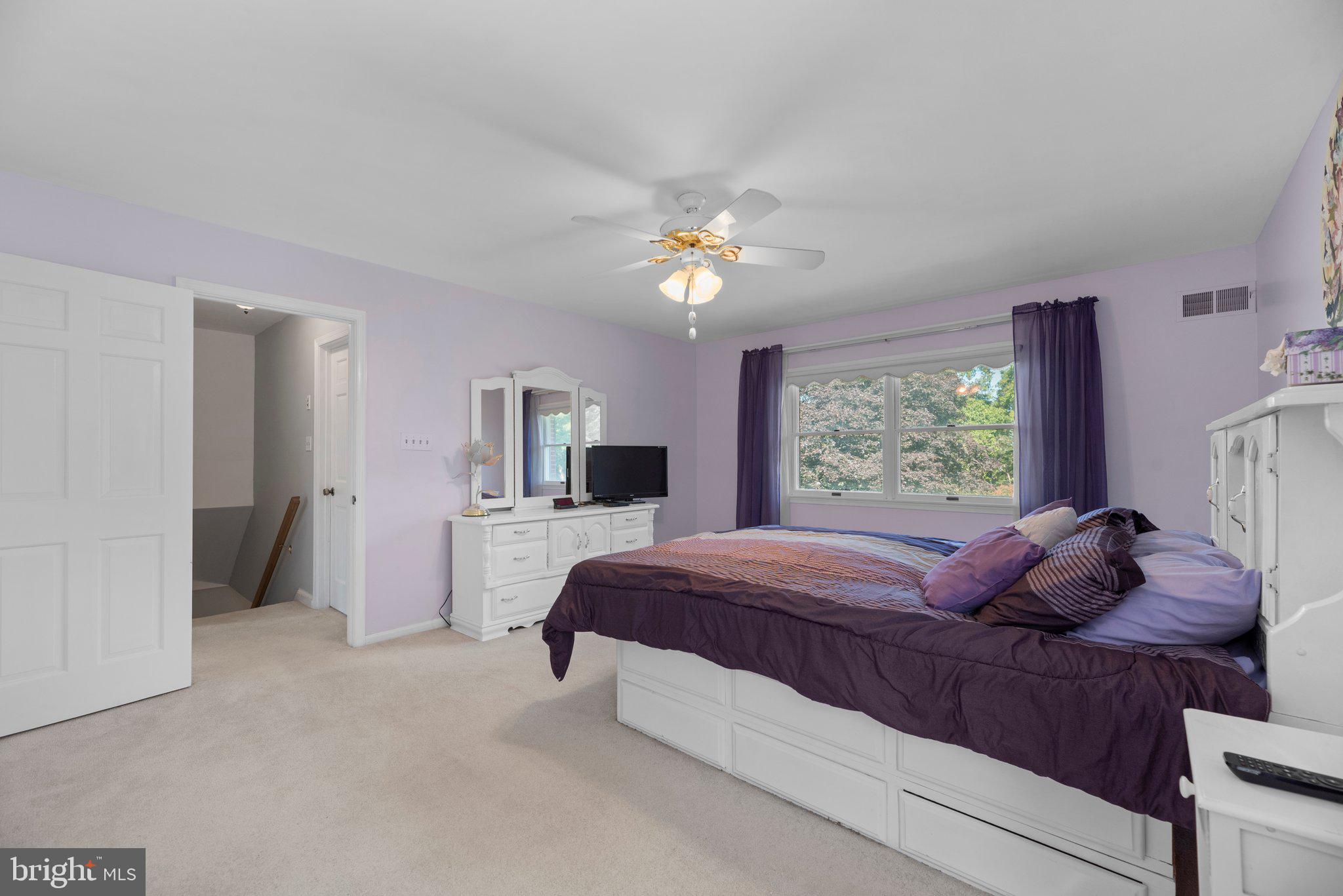 HAWLINGS VIEW - Residential