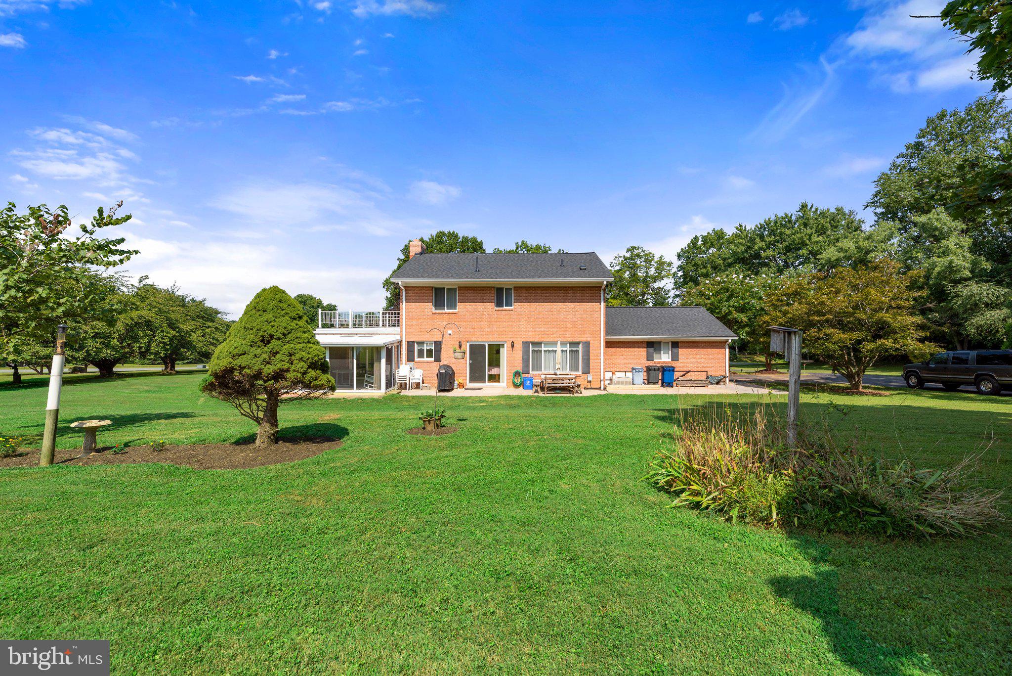 HAWLINGS VIEW - Residential