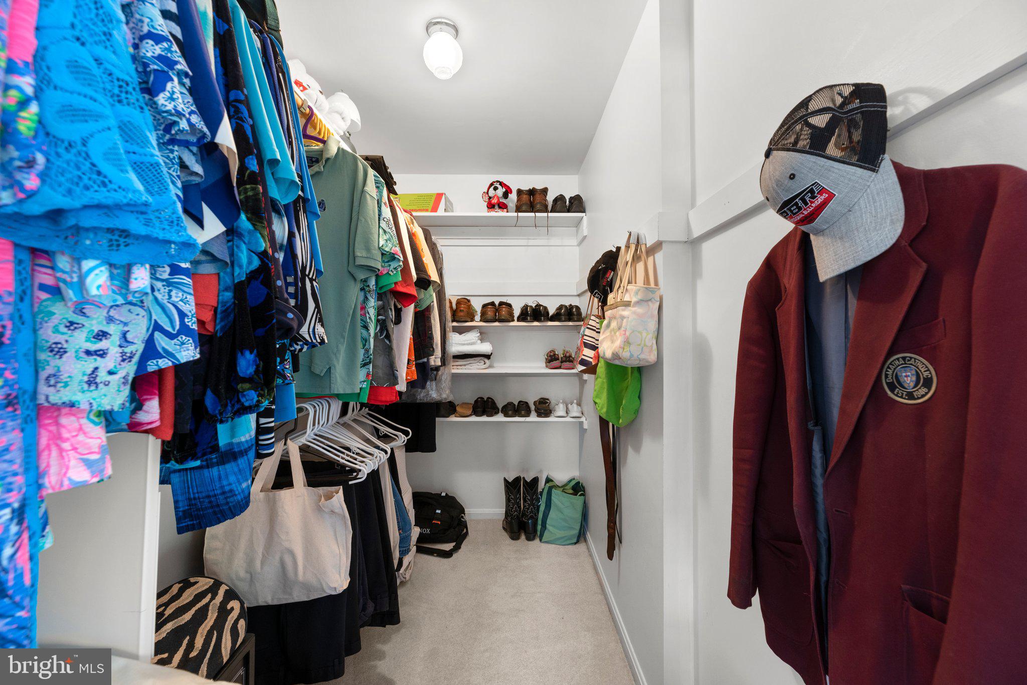 HAWLINGS VIEW - Residential