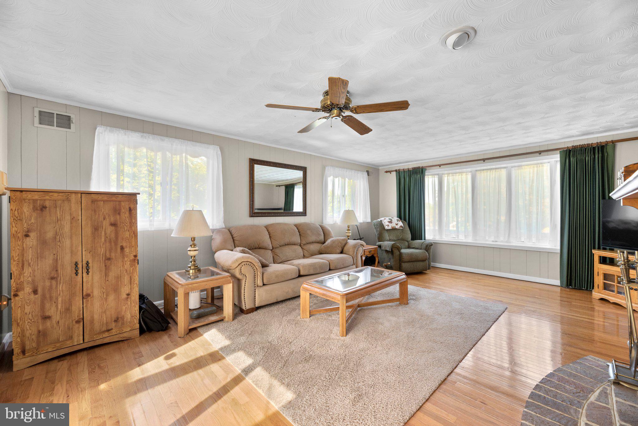 HAWLINGS VIEW - Residential