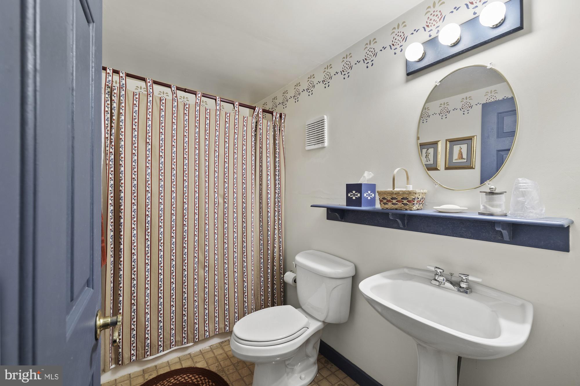 NONE, RURAL - Residential