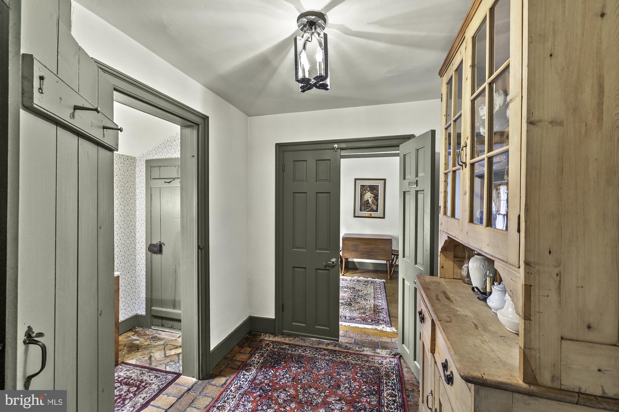 NONE, RURAL - Residential