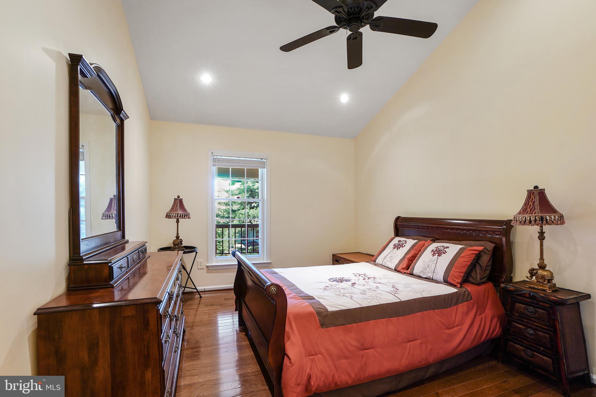 AVENEL - Residential