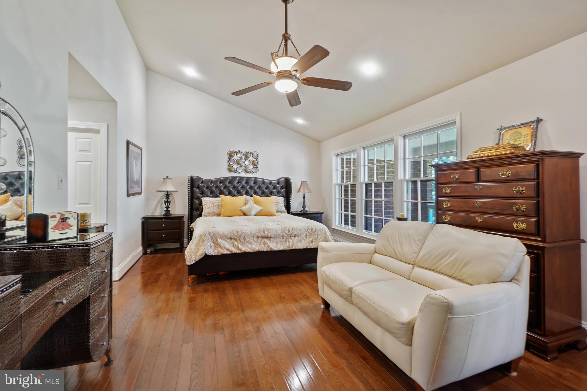 AVENEL - Residential