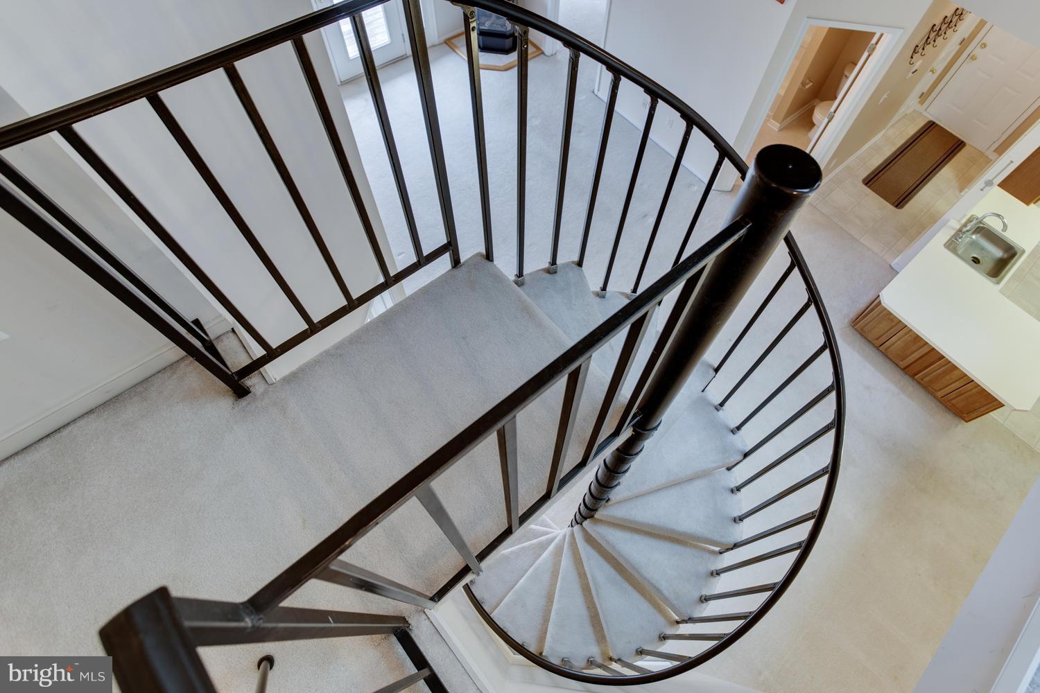 RIVERGATE II - Residential Lease