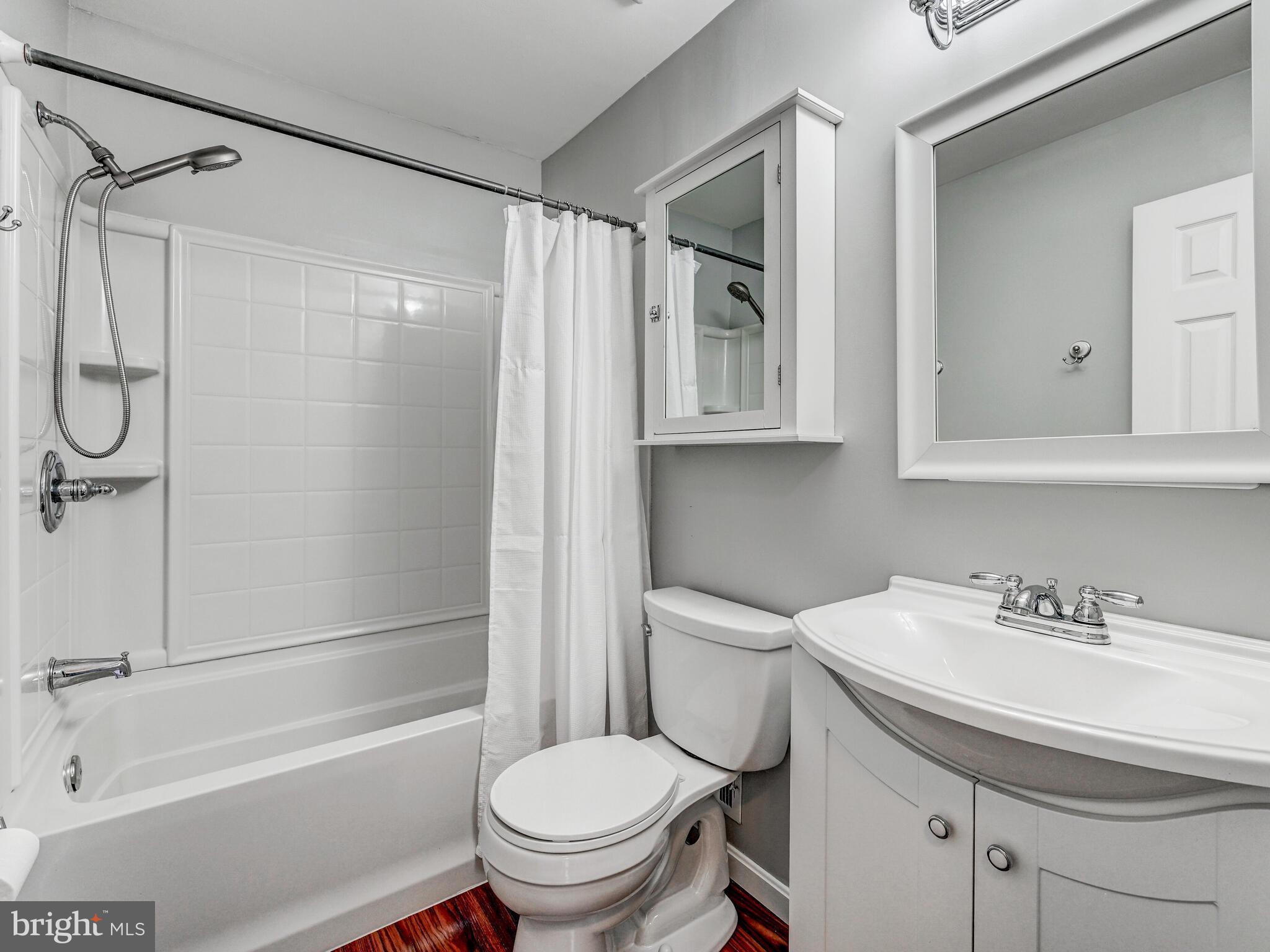 MEADOWCROFT - Residential