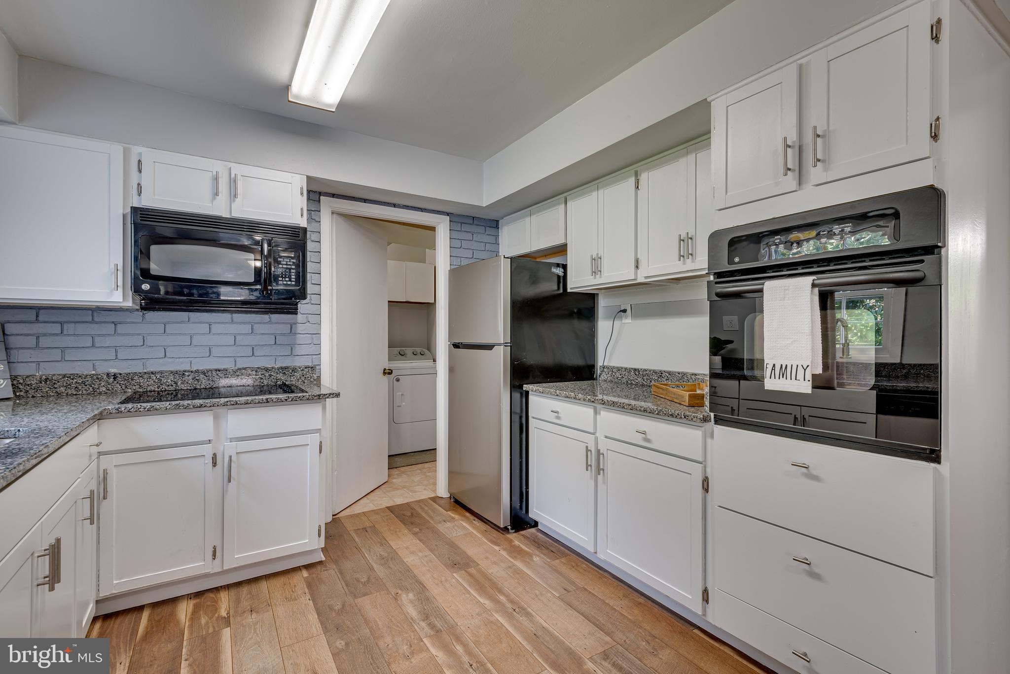 MEADOWBROOK AT BELAIR - Residential