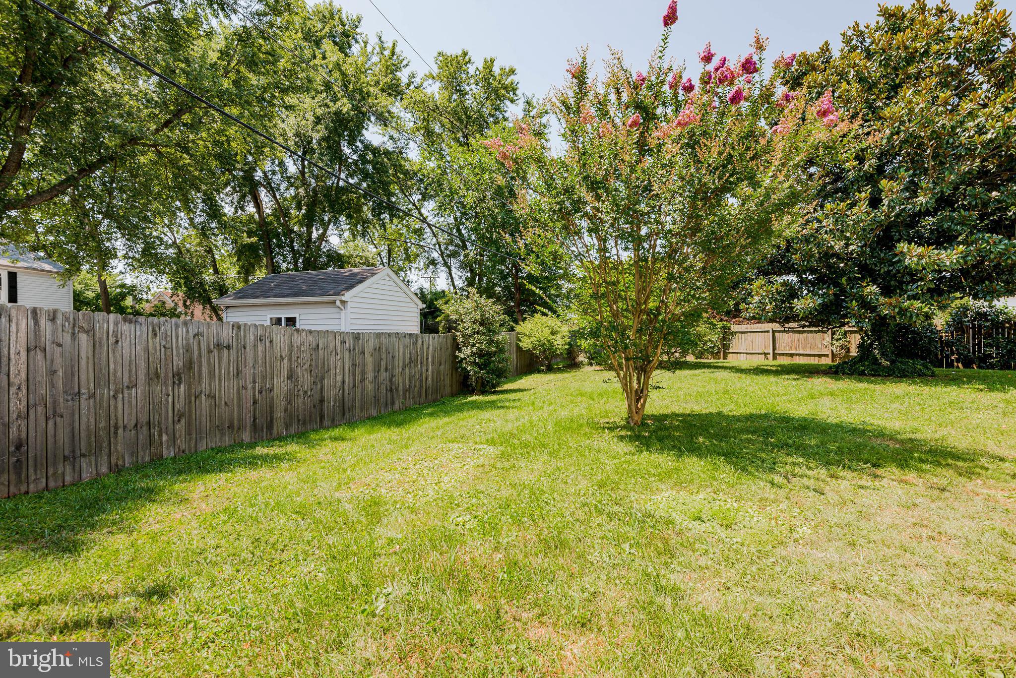 MEADOWBROOK AT BELAIR - Residential