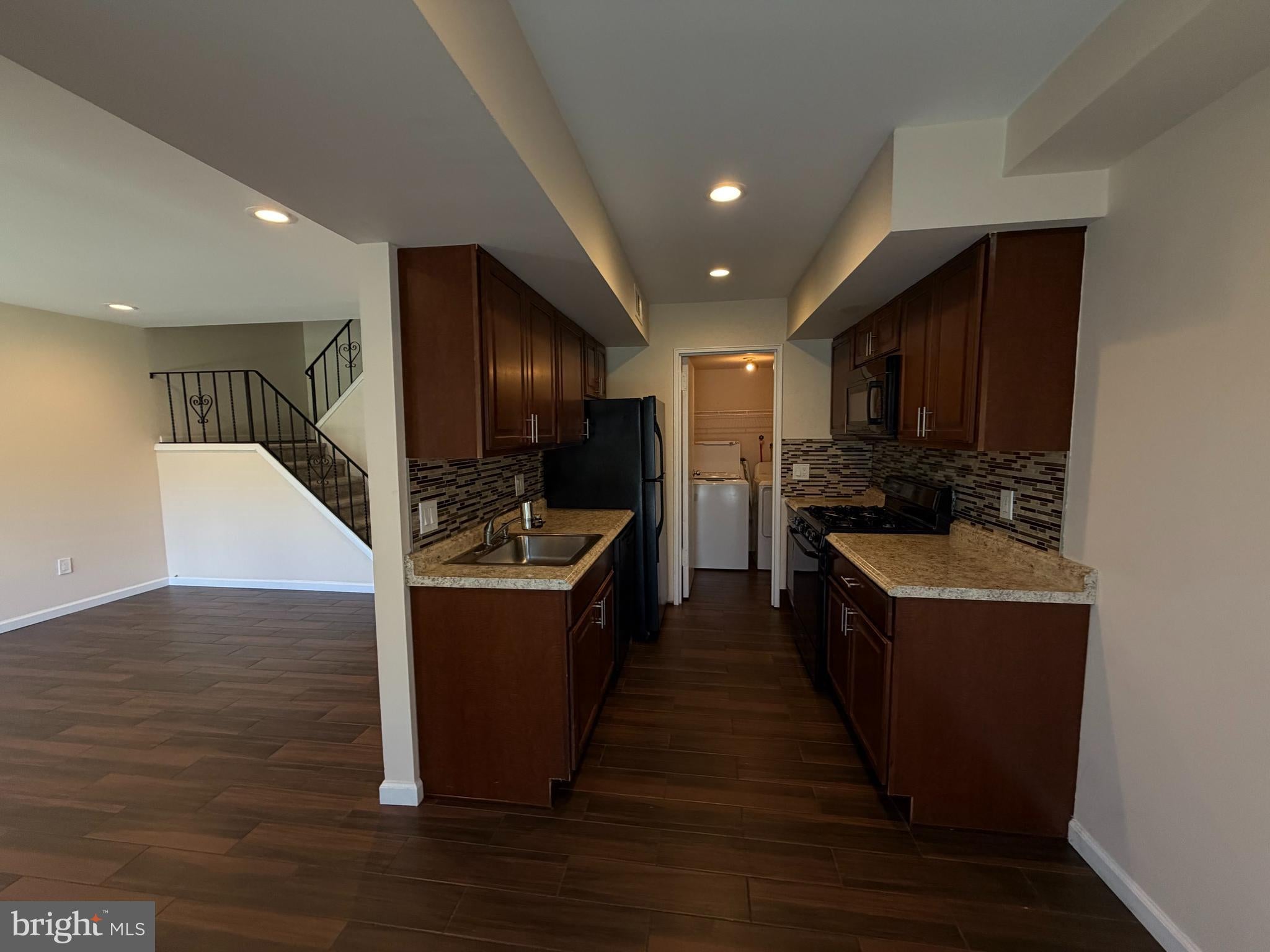406 BRANDYWINE COURT