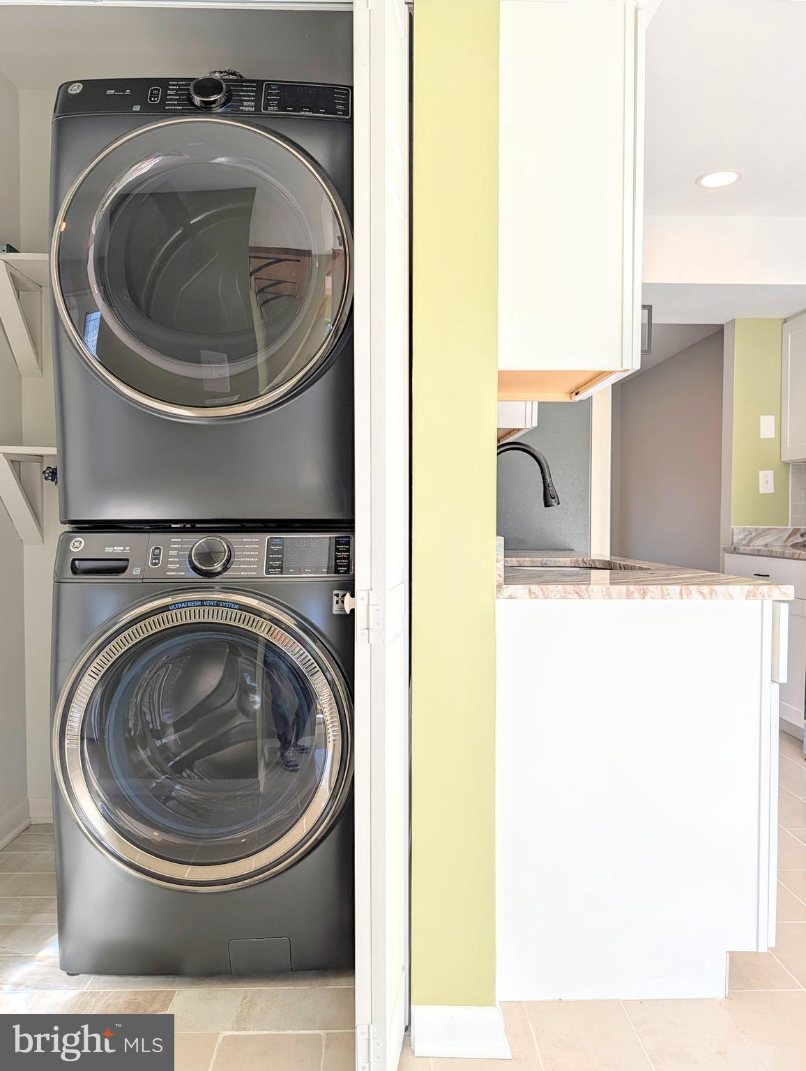 WINDSOR GREEN - Residential