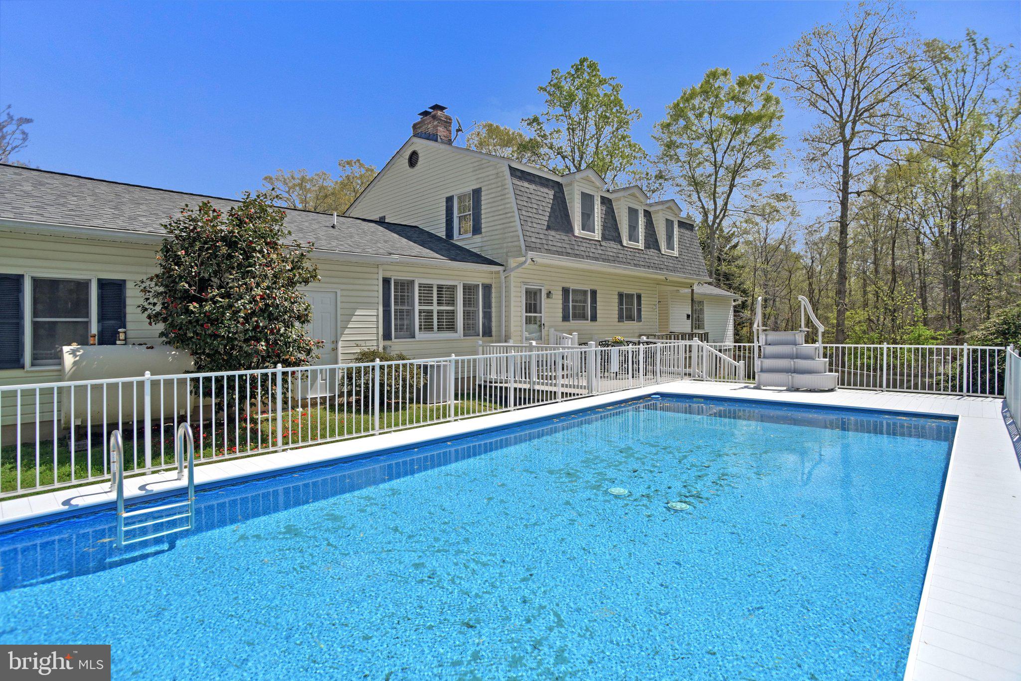 GARDEN ESTATES - Residential