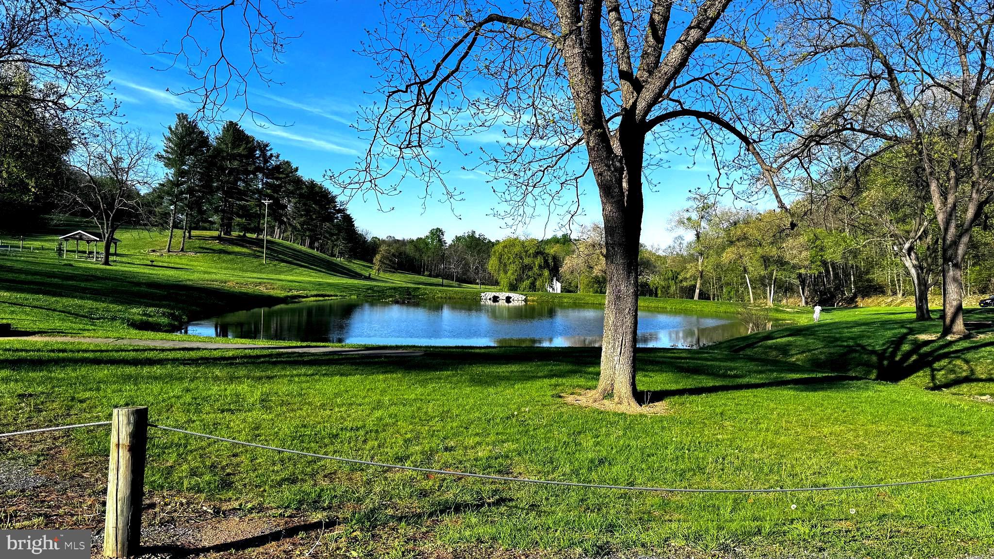 SHAWNEELAND - Residential