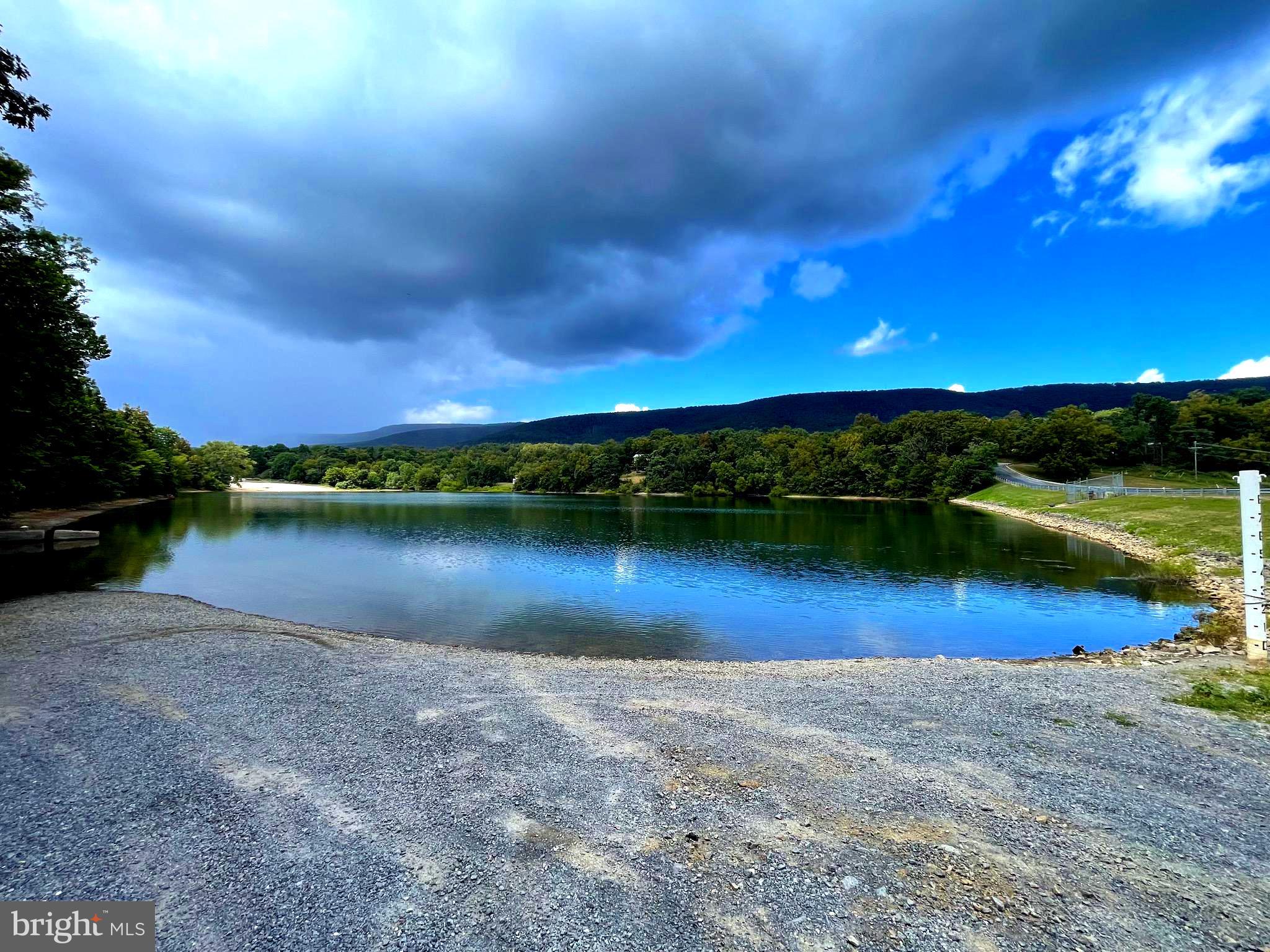 SHAWNEELAND - Residential