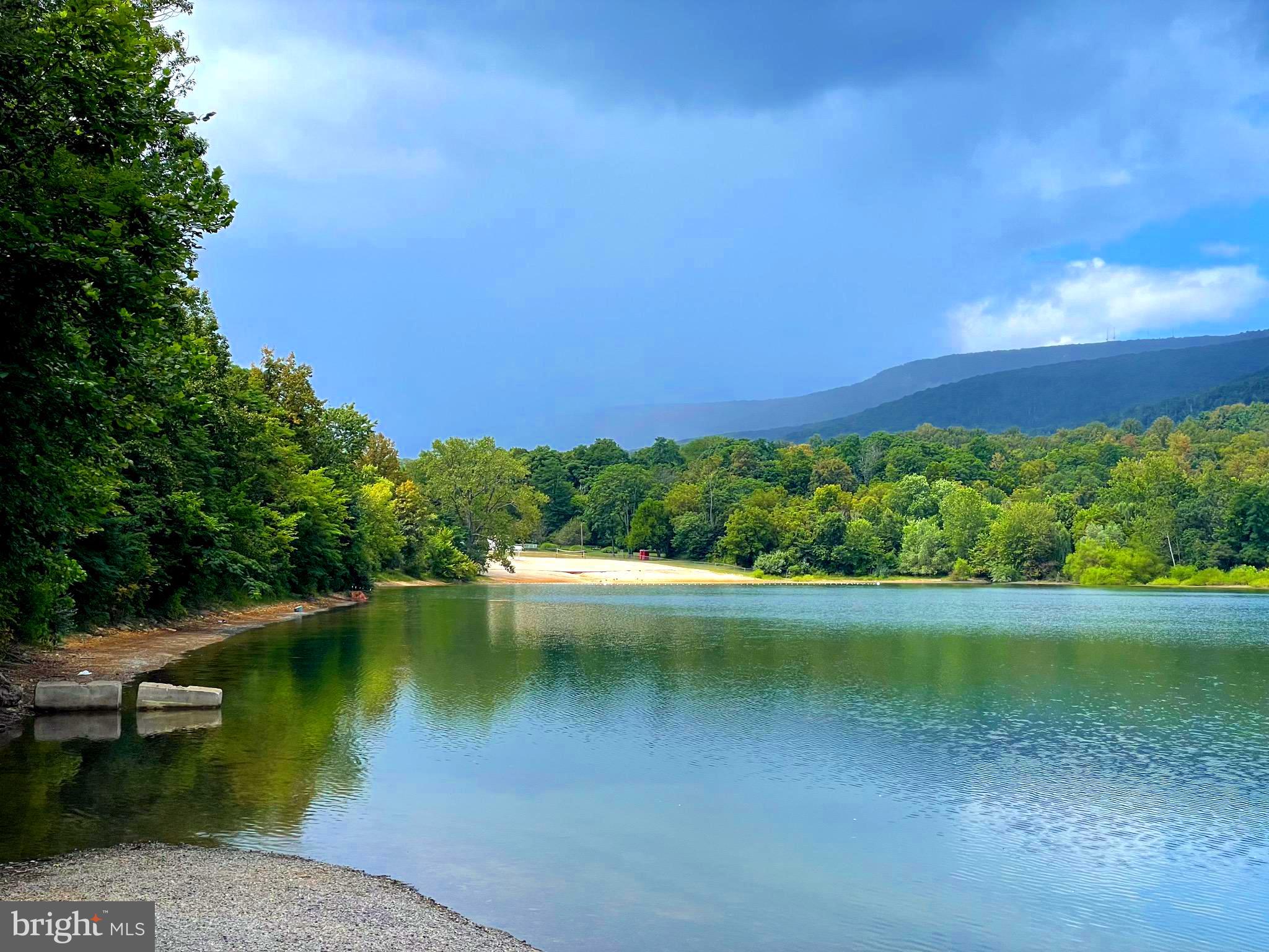 SHAWNEELAND - Residential