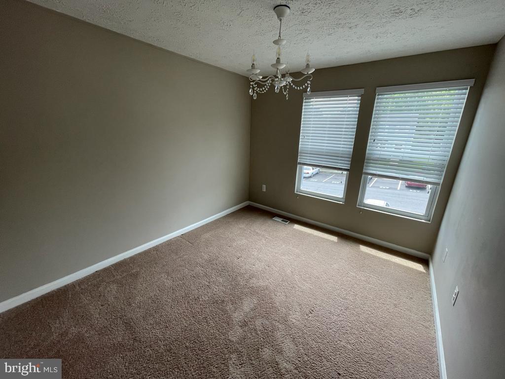 DAMASCUS VALLEY PARK - Residential Lease