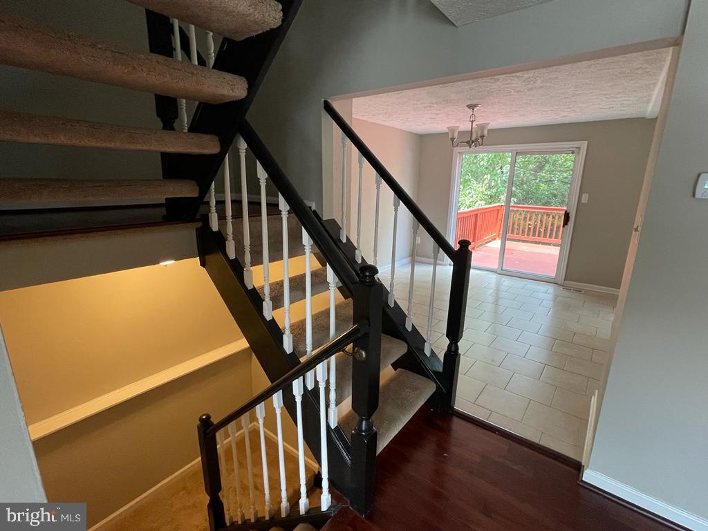 DAMASCUS VALLEY PARK - Residential Lease